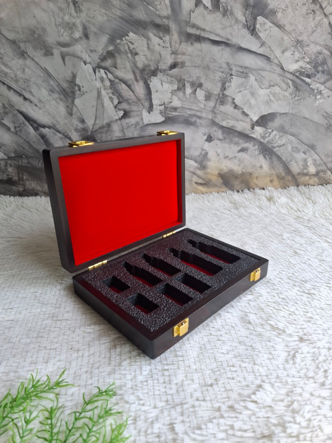 กล่องไม้ใส่น้ำยาไก่ซน