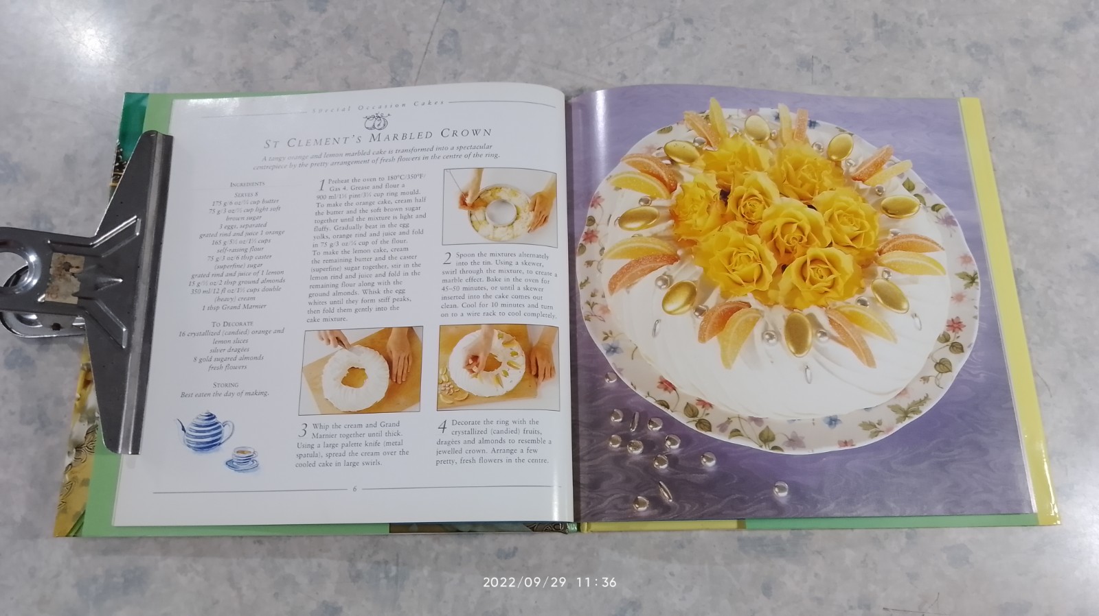 Party Cakes / Martha Day