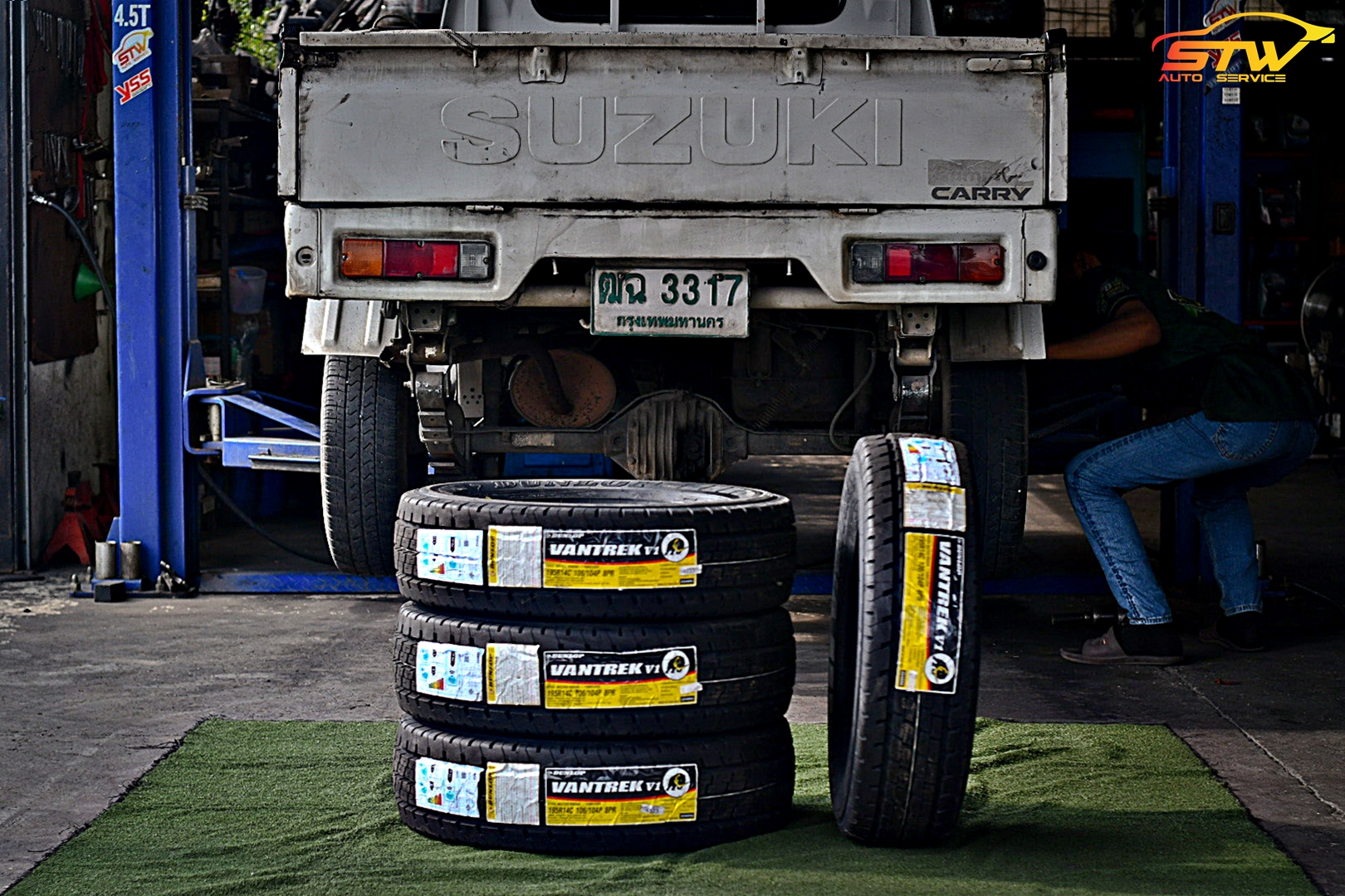 ยาง DUNLOP VANTREK v1 195R14 106/104P ติดตั้งใส่ SUZUKI CARRY
