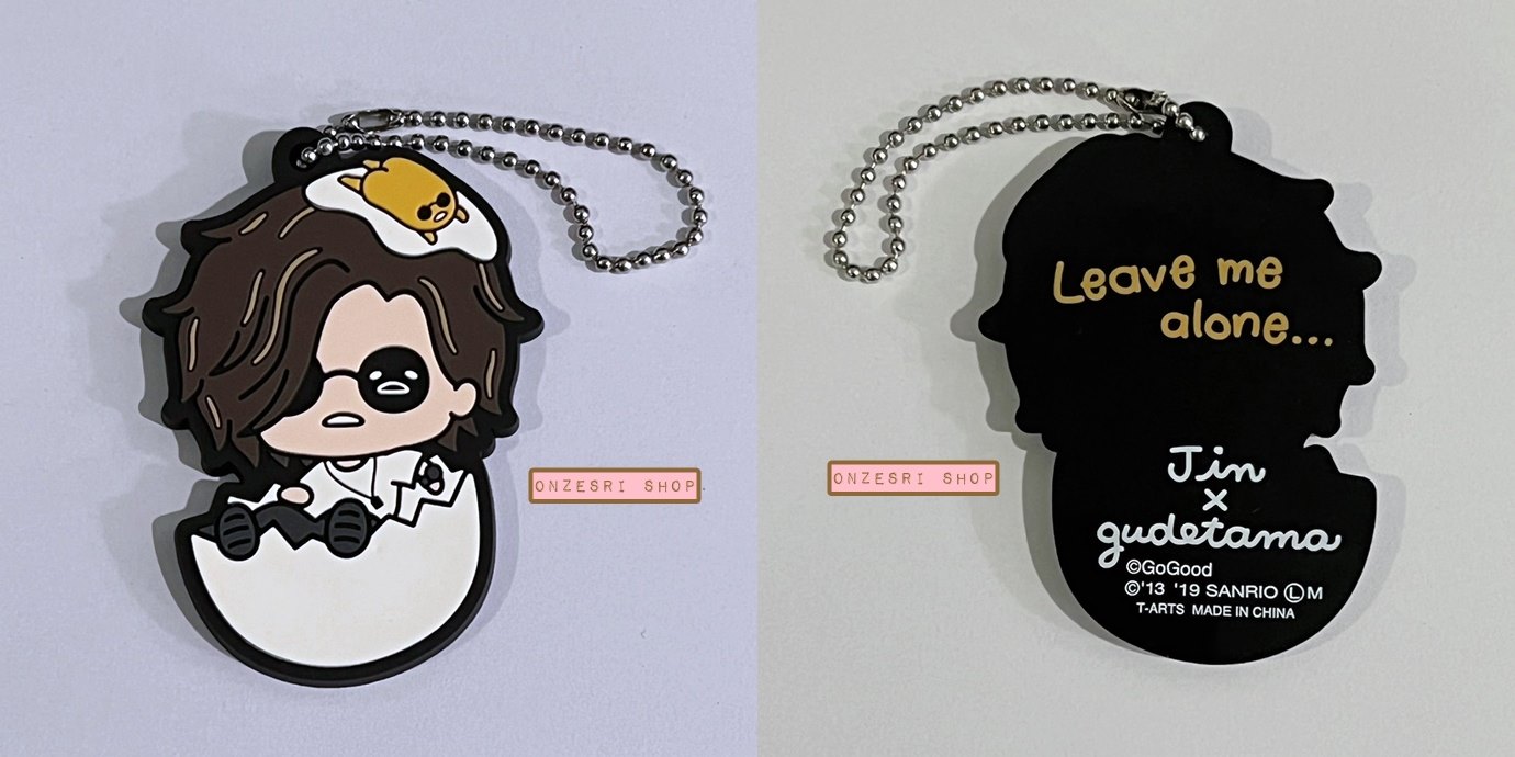 พวงกุญแจยาง Jin x Gudetama Rubber Mascot (Limited) เป็นการรวมตัวกันของ Jin Akanishi กับ Gudetama ขนาดสูงประมาณ 6 ซม. มี 5 แบบให้เลือก