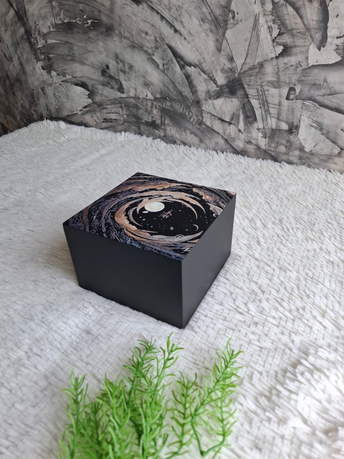 ถาดไม้สีดำ