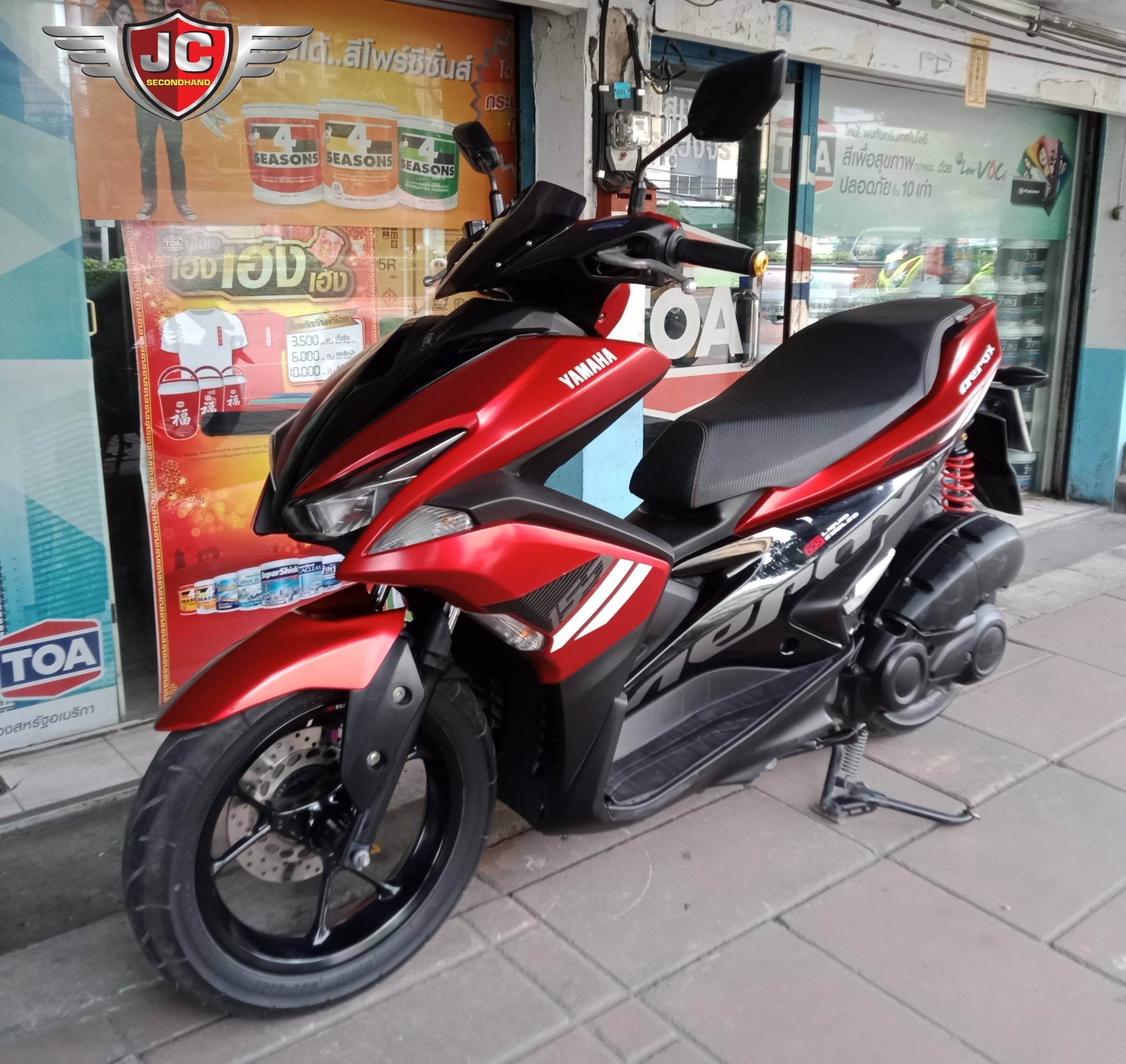 รถบ้านเทิร์นมาจ้า สภาพดีพร้อมขี่เบย...🤗 YAMAHA AEROX155 จดทะเบียนปลายปี60 เครื่องดีเดิม ขี่ดีวิ่งนิ่มๆ ศูนย์ตรง ชุดสีแท้ทั้งคัน ล้อแม็ก+ยางIRC ร่องลึกๆ