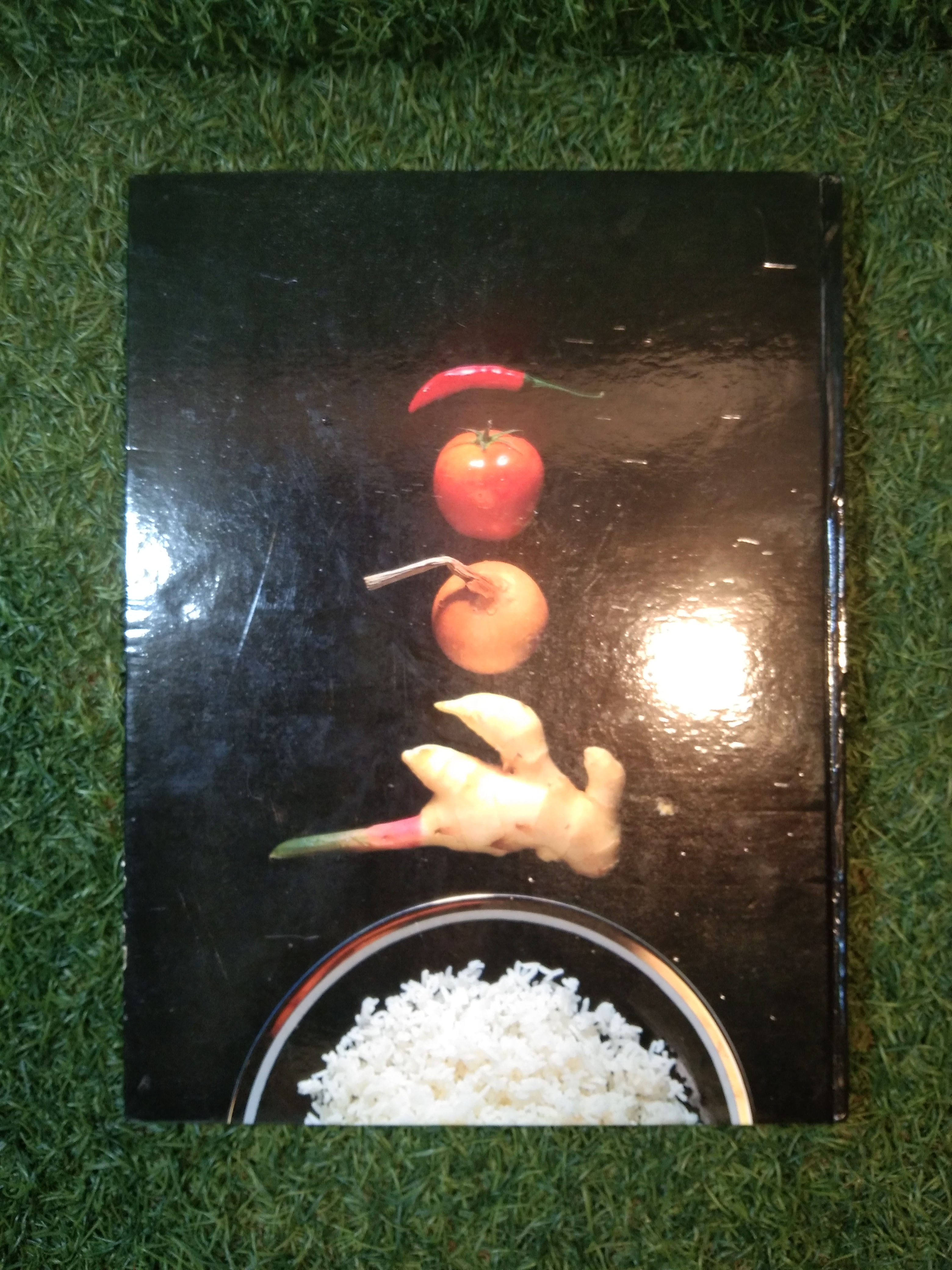 ตำรา อาหารภัตตาคาร / อาจารย์ศรีสมร คงพันธุ์