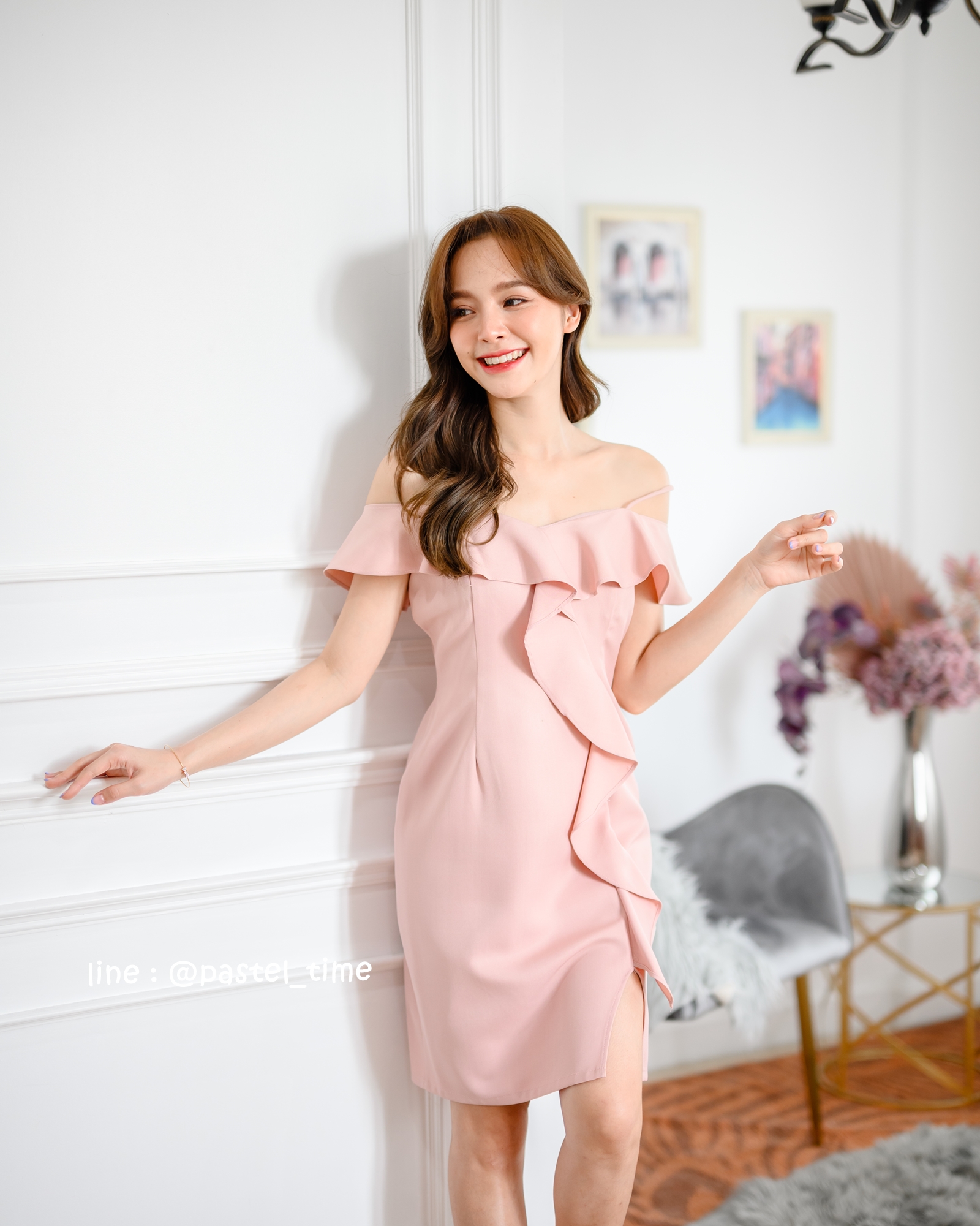 Kathy Off Shoulder Dress - สีชมพู **มีแต่S**