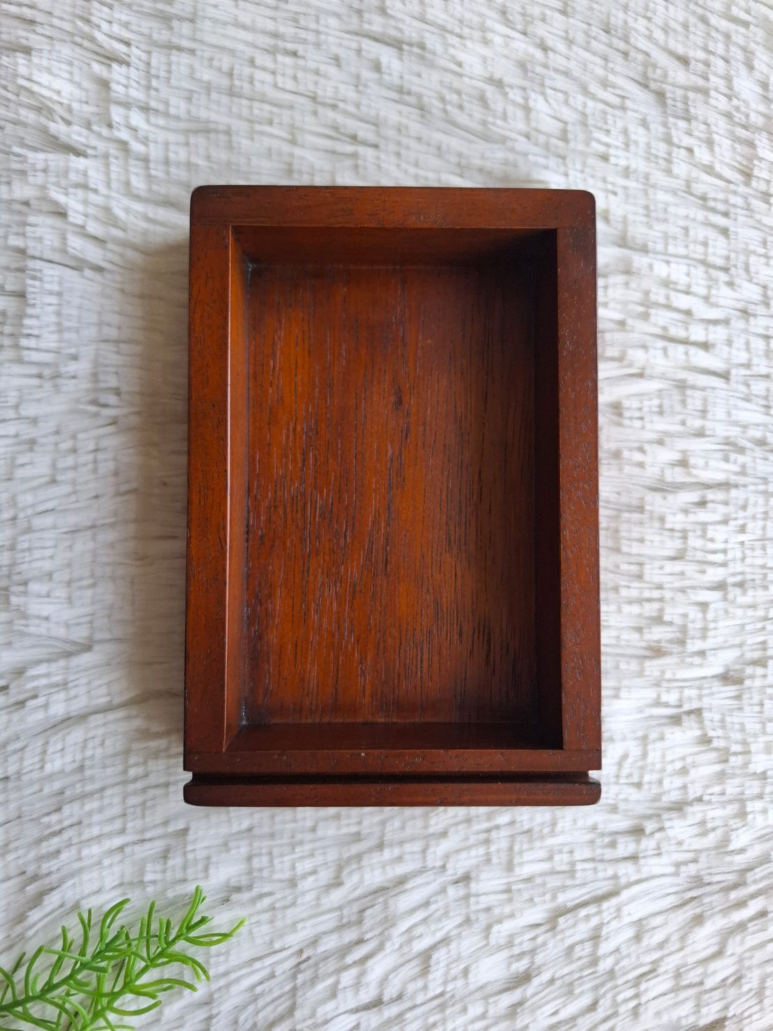 ถาดไม้ใส่นามบัตร