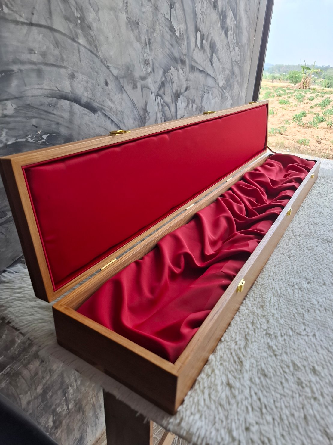 กล่องไม้ใส่ดาบ