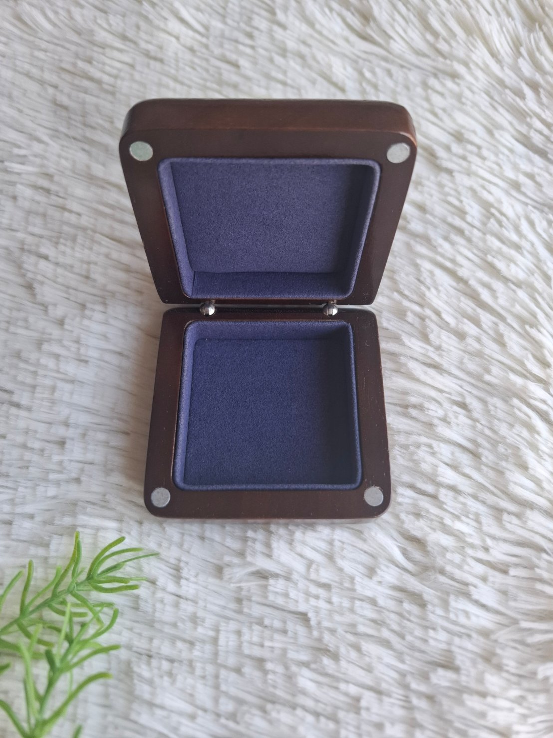 กล่องใส่แหวน