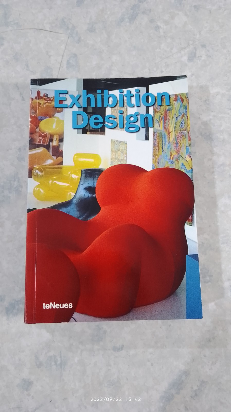 Exhibition Design : teNeues