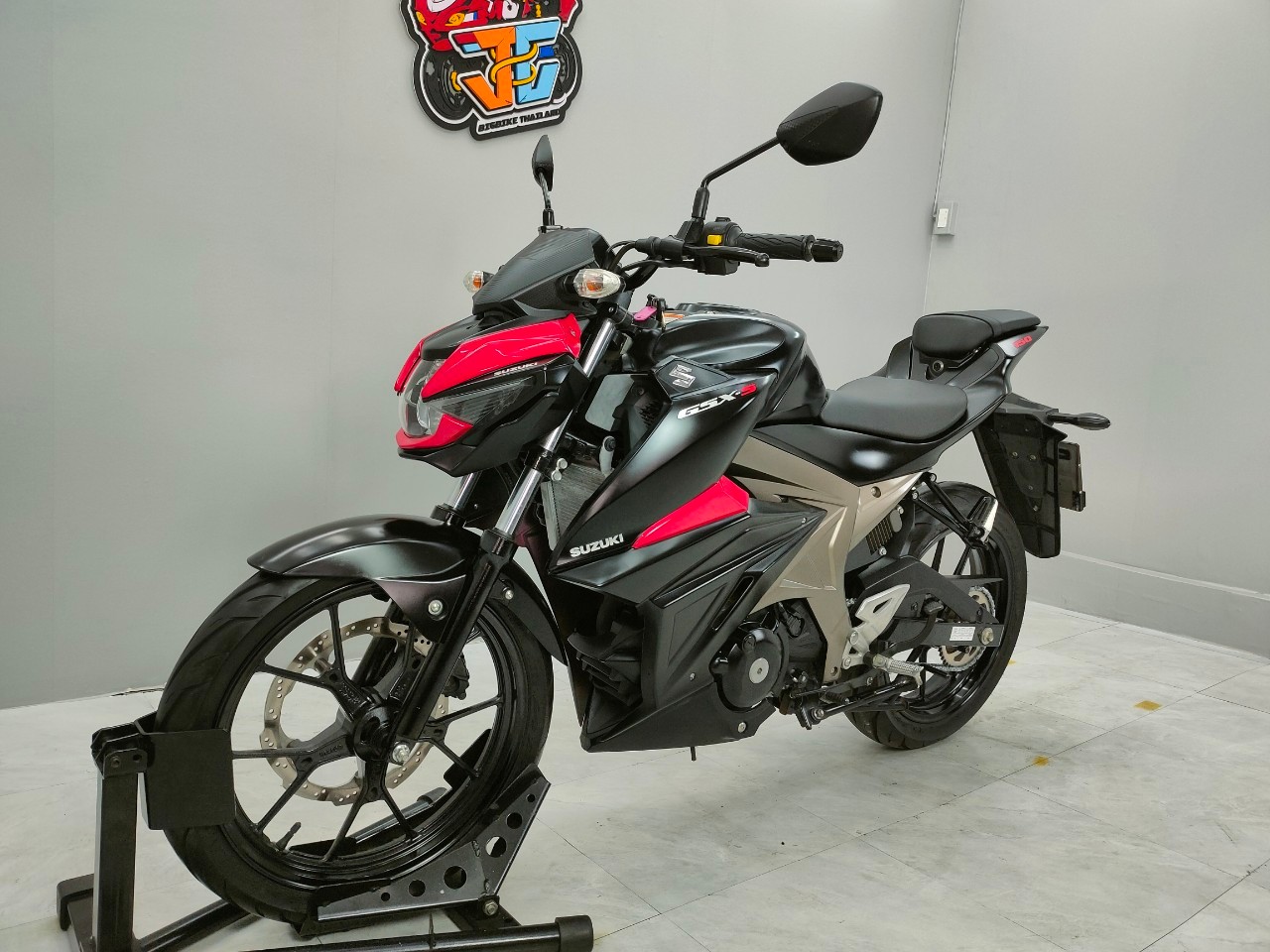 ~~ไมล์แท้ 3 ร้อยโล~~ Suzuki GSX-S150 ส่วนรายละเอียดรถแทบไม่ต้องบรรยายใดๆ