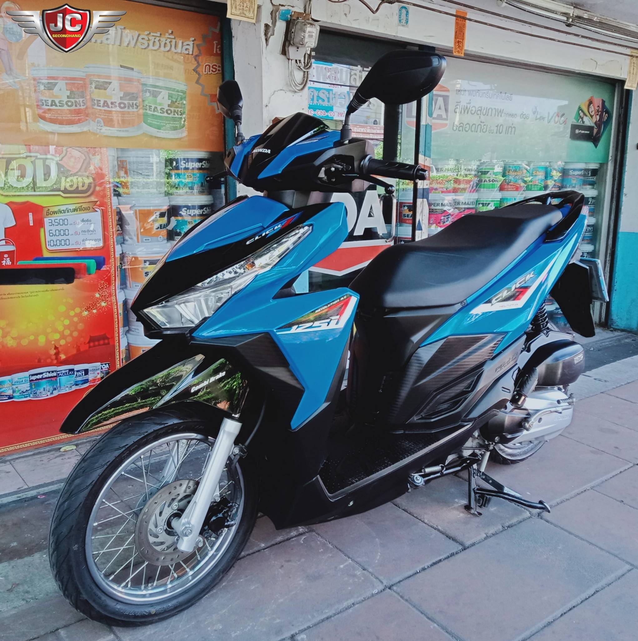 "👍 ตระกูลนี้ขายดีหนักมาก" Honda Click125i LED combi brake จดทะเบียนกลางปี 58 รถบ้านแท้มือเดียว สภาพแจ่มมาก เครื่องดีเดิมไม่แกะ ขี่ดีศูนย์ตรงไม่ล้ม ชุดสีสวยแท้ติดรถทั้งคัน