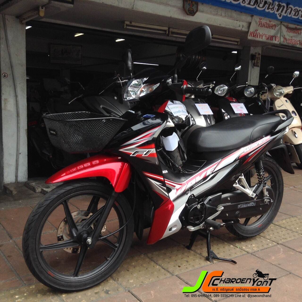 "สวยๆแบบนี้ใครไว ก็ได้ไปจร้า" HONDA WAVE110i RS~รุ่นTop~จดทะเบียนกลางปี 2016สถาพสวยเลยยย เครื่องเดิมแน่นๆ ห้องเครื่องใส ชุดสีสวยแท้ทั้งคันตำหนิน้อย ขี่ดีศูนย์ตรง
