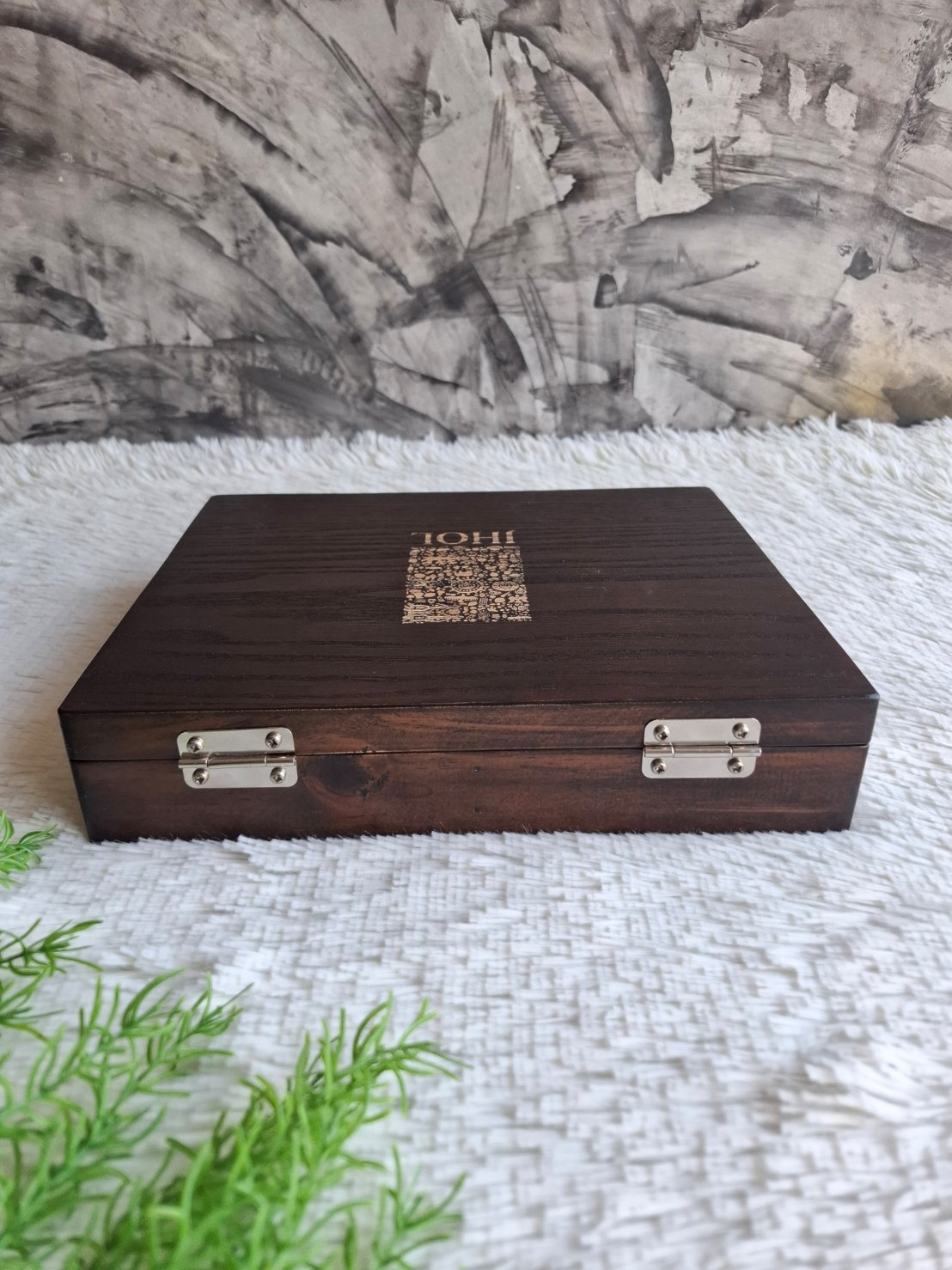 กล่องไม้ฝาล็อคแบ่งช่อง