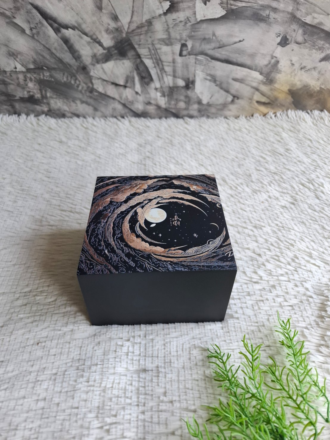 ถาดไม้สีดำ