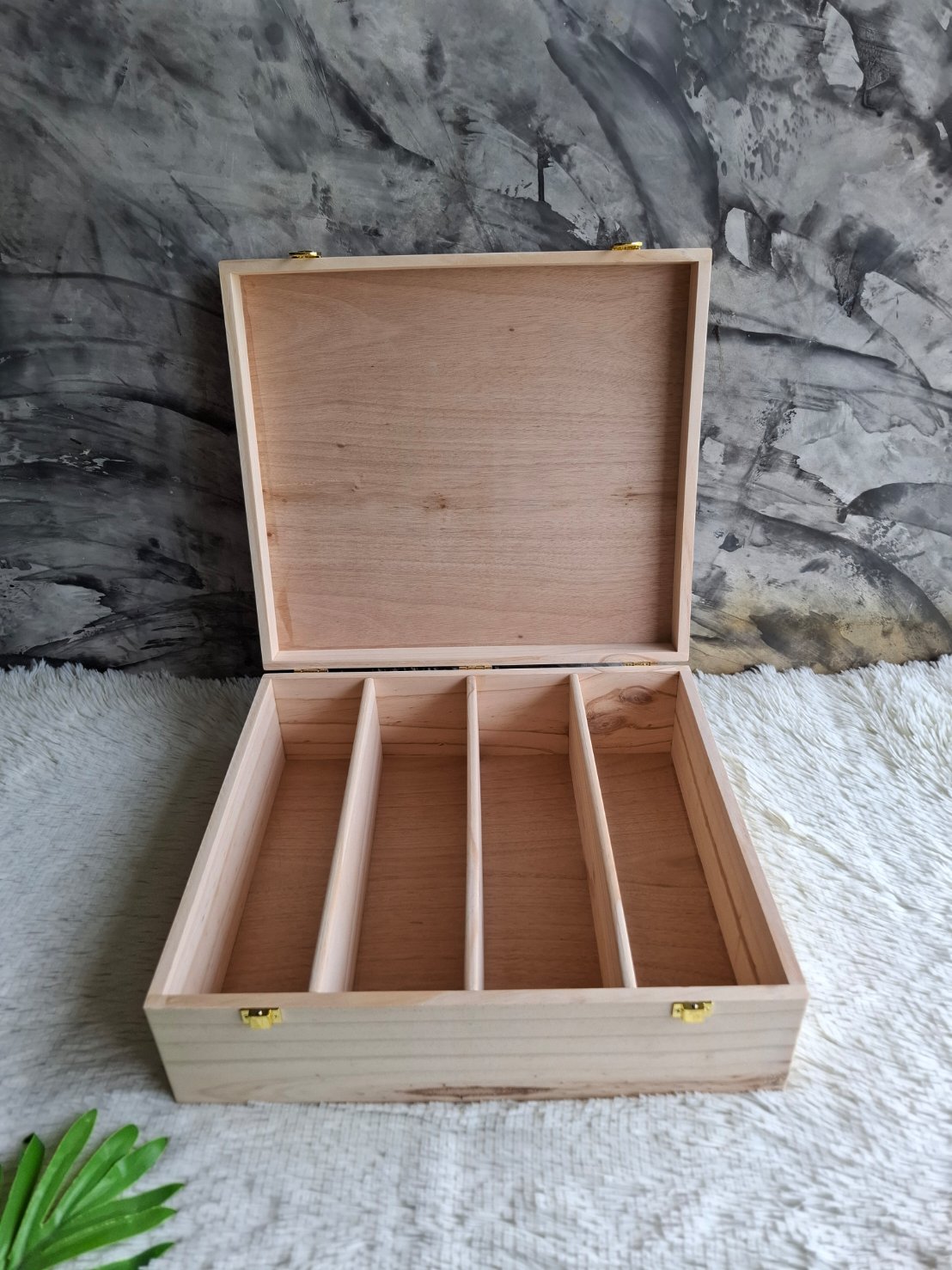 กล่องไวน์ 4 ขวด