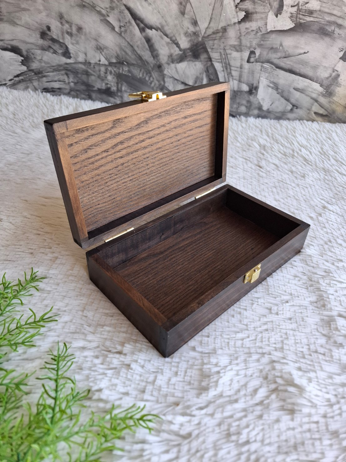 กล่องไม้ฝาล็อค