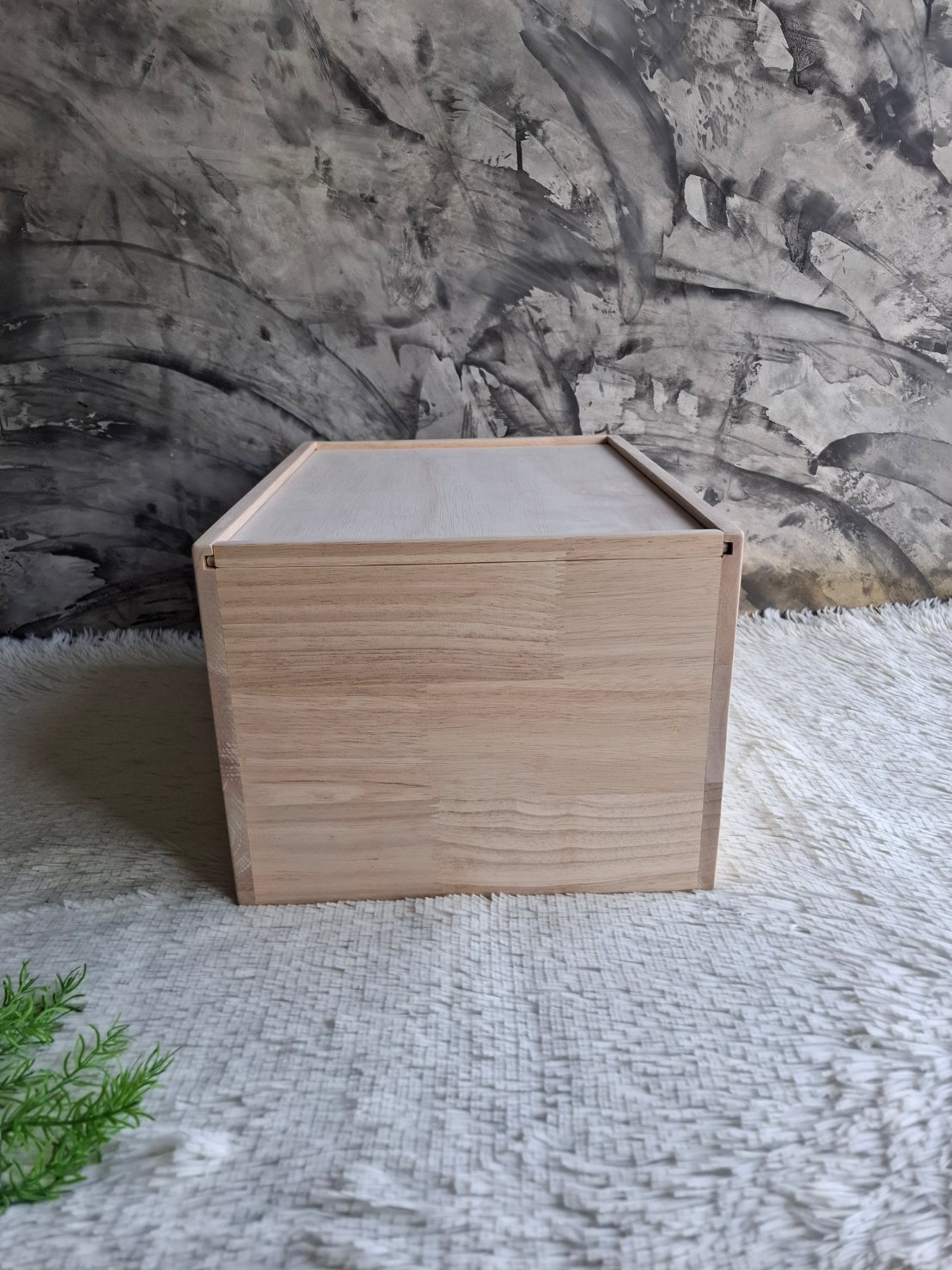 กล่องไม้ฝาสไลด์