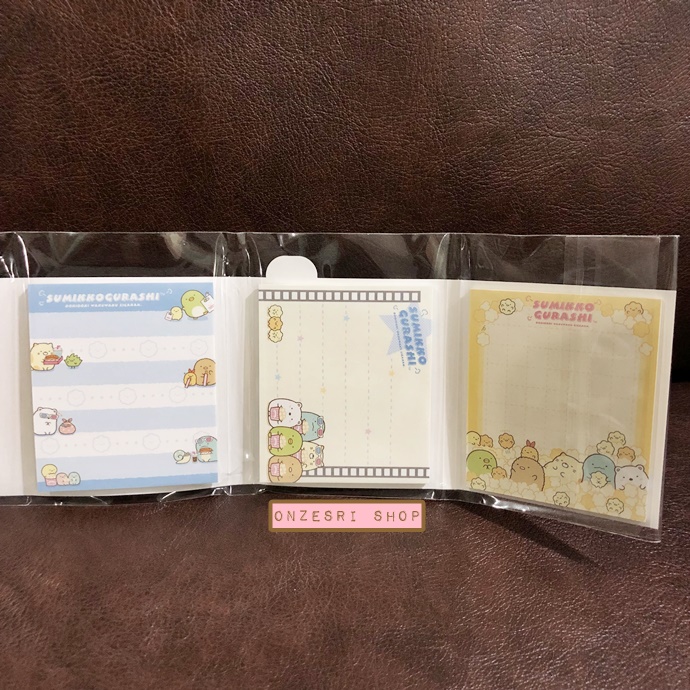 กระดาษโน้ต Memo แบบเล่ม Sumikko Gurashi Movie Theatre แบบ Theatre ขนาด 9 x 7 x 1.8 ซม. กระดาษมี 6 ลาย รวม 120 แผ่น