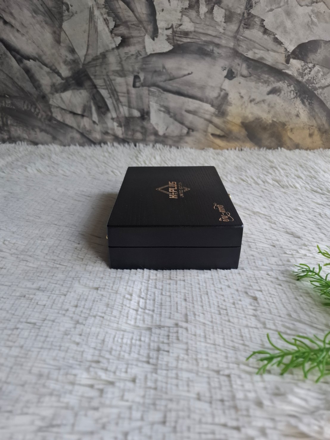 กล่องไม้ใส่น้ำยาไก่ซน