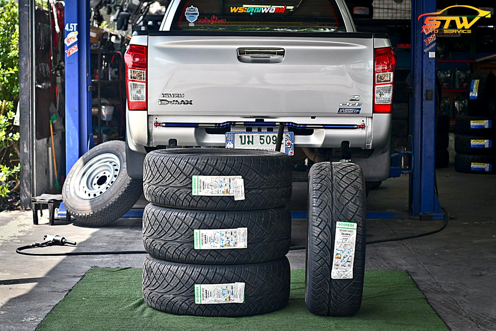 ยาง GOODRIDE SPORT AS2 265/60R18 114V ติดตั้งใส่ ISUZU HI-Lander