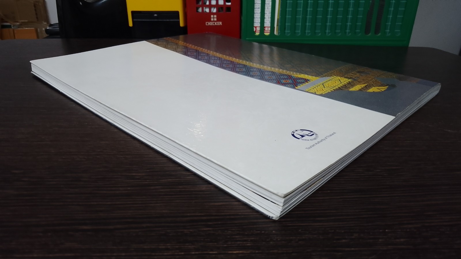 งานจำหน่ายผลงานศิลปกรรม จากแสงเงาสู่ป่าหิมพานต์