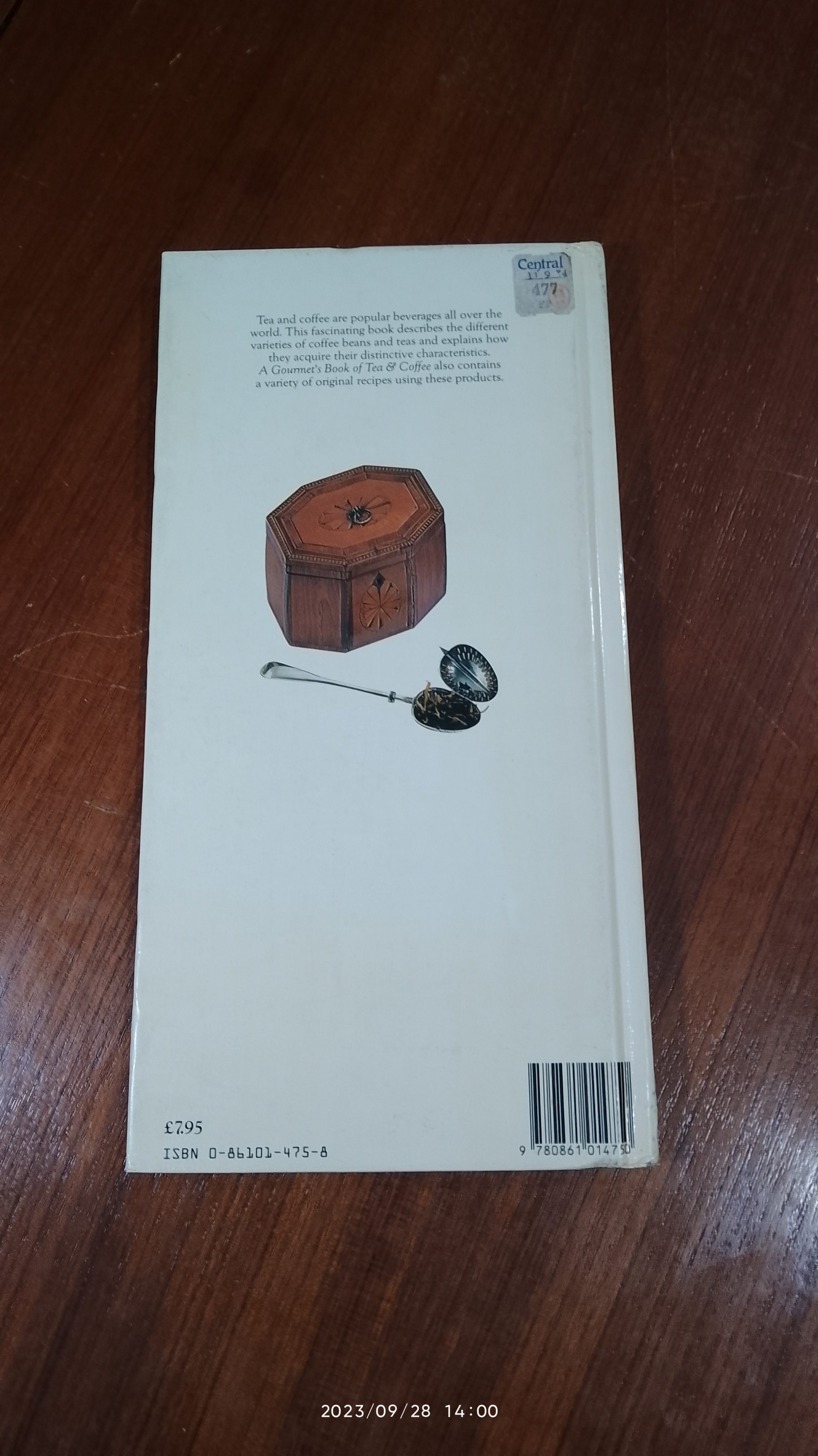 A GOURMEY'S BOOK OF TEA & COFFEE / LESLEY MACKLEY