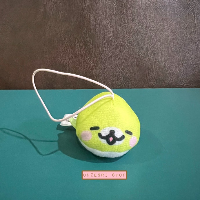พวงตุ๊กตายางยืด Mamegoma Yuru Yuru Gurashi Chokonto ขนาด 3 x 5.5 ซม. (เฉพาะตัว) ด้านบนเป็นยางยืด ไว้ห้อยของ ทำเป็นพวงกุญแจได้ มี 5 แบบให้เลือก