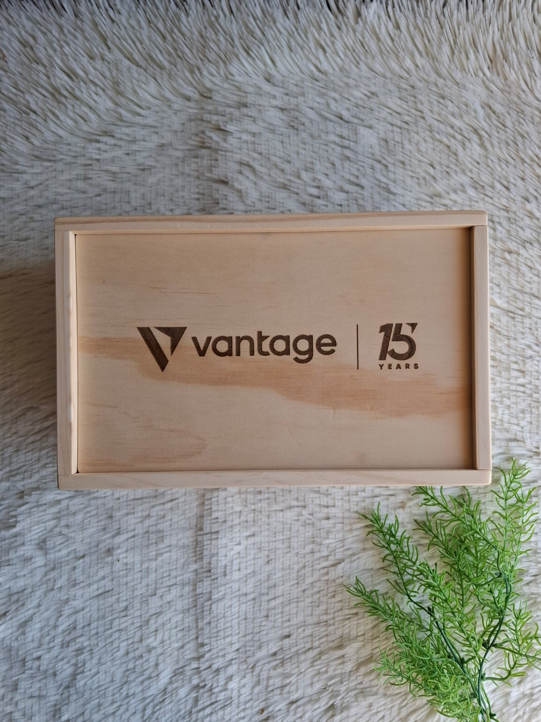 กล่องไม้ใส่แก้ว 2 ใบ