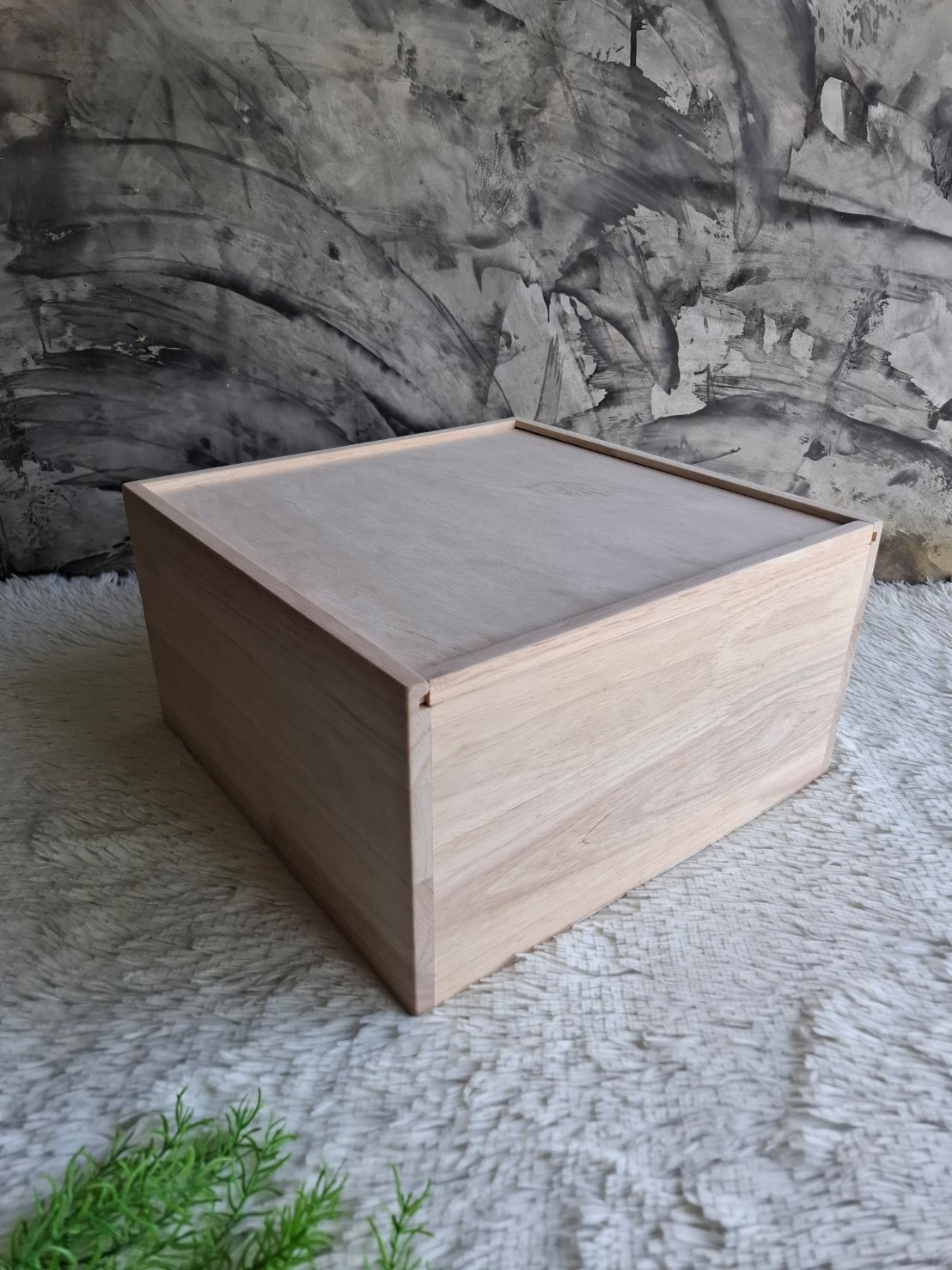 กล่องไม้ฝาสไลด์