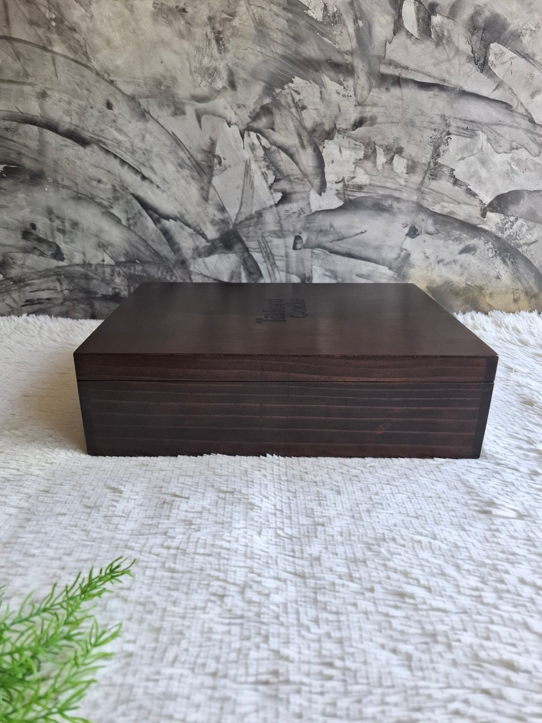 กล่องไม้สนแบบฝาล็อค