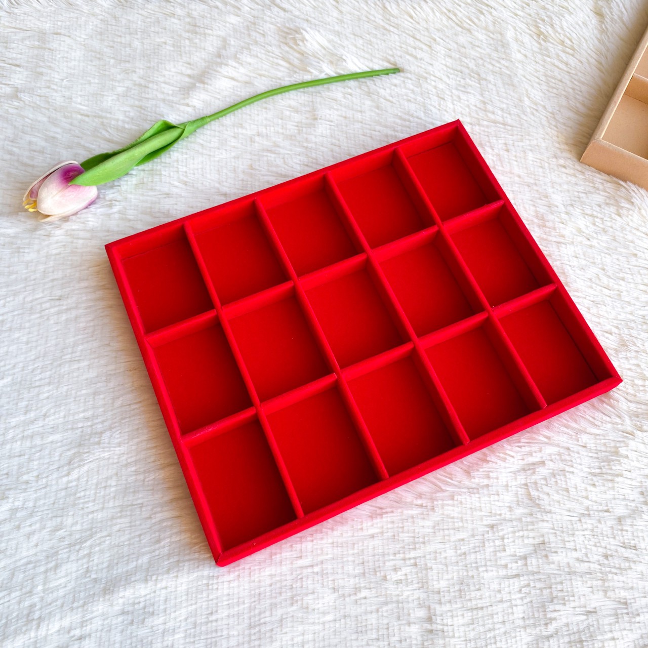 ถาดใส่พระ บุกำมะหยี่ (Velvet Tray)