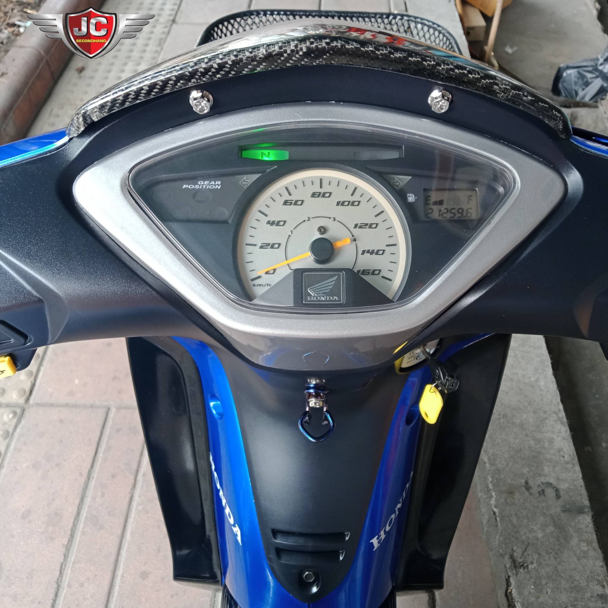 รุ่นนี้อย่าช้า...มีมาก็ดีแบ้ว🤣 #HONDA #WAVE 125S "ไฟเลี้ยวบังลม" รถกลางปี 48 มาแนวเอาใจวัยรุ่นเลย เครื่องยังแน่นคาร์บูแต่ง มีรอยตามการใช้งานตามสภาพ