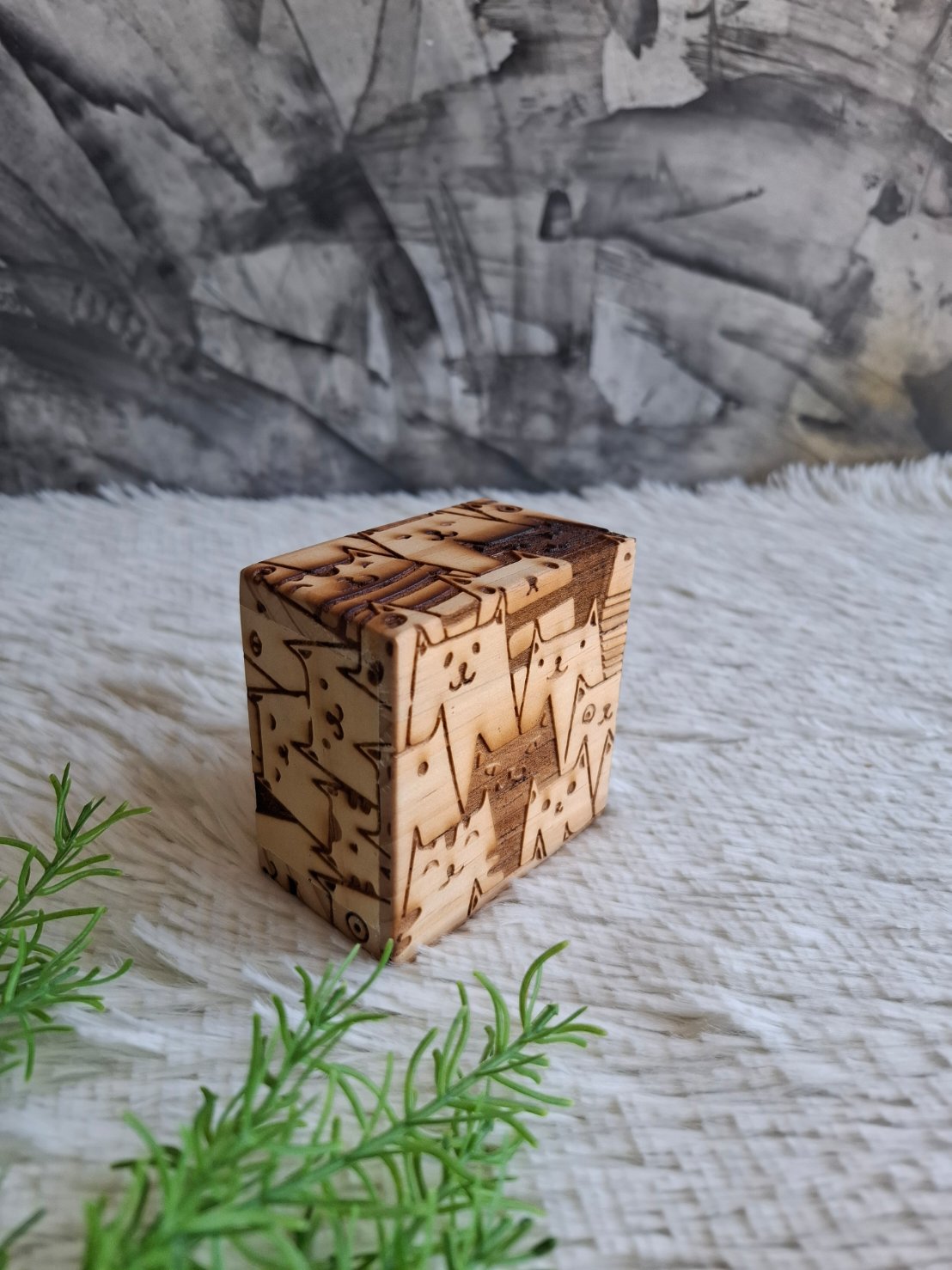 ถาดไม้สน