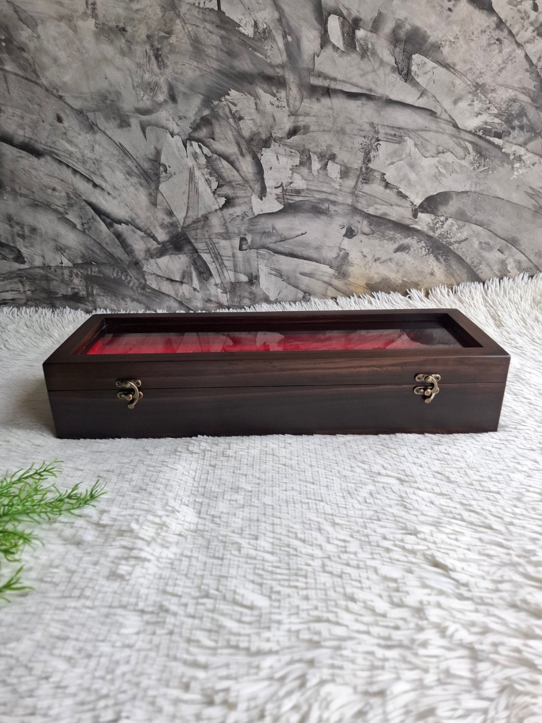 กล่องไม้ใส่มีดโชว์