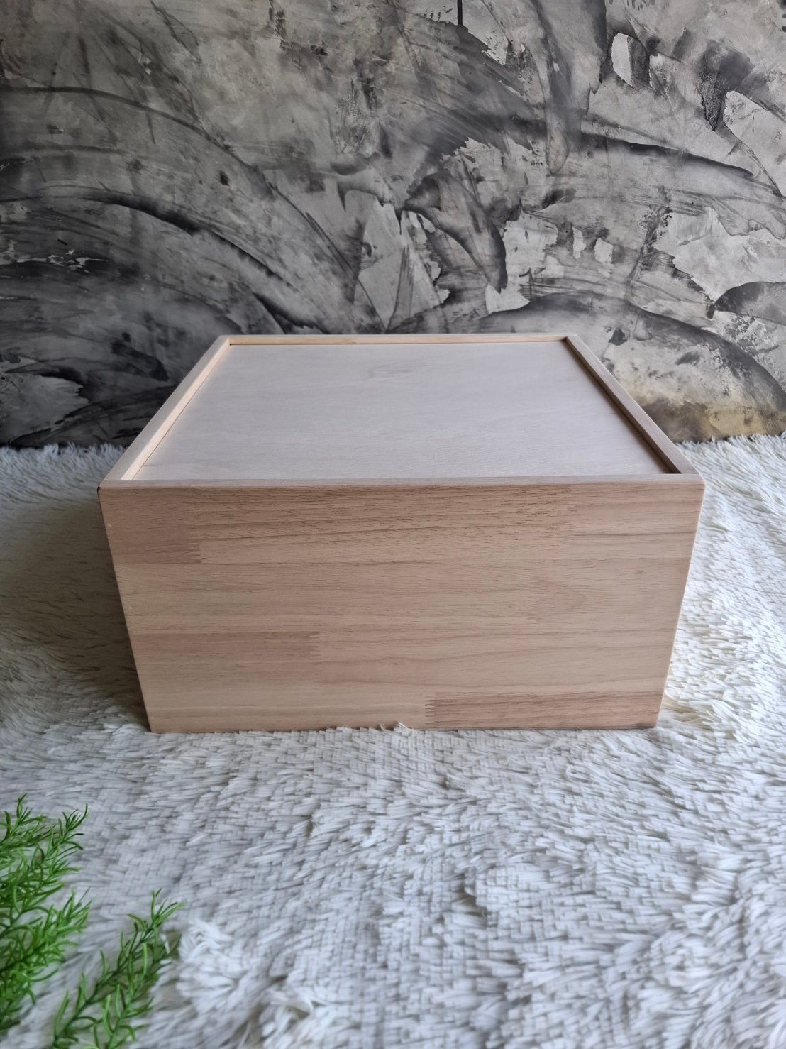 กล่องไม้ฝาสไลด์