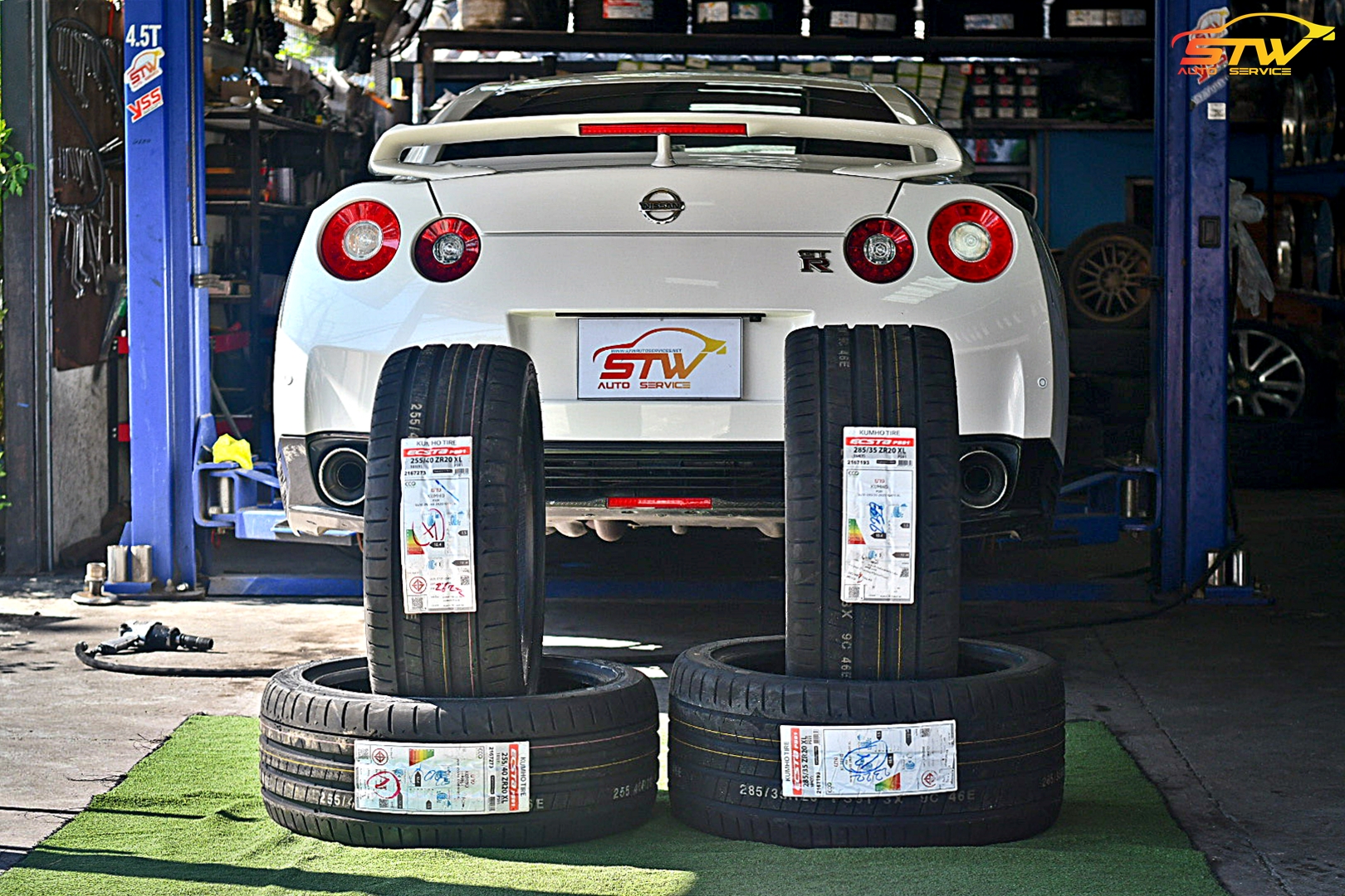 เปลี่ยนยาง NISSAN GT-R R35 KUMHO ECSTA PS91 F 255/40R20 101Y R 285/35R20 104Y