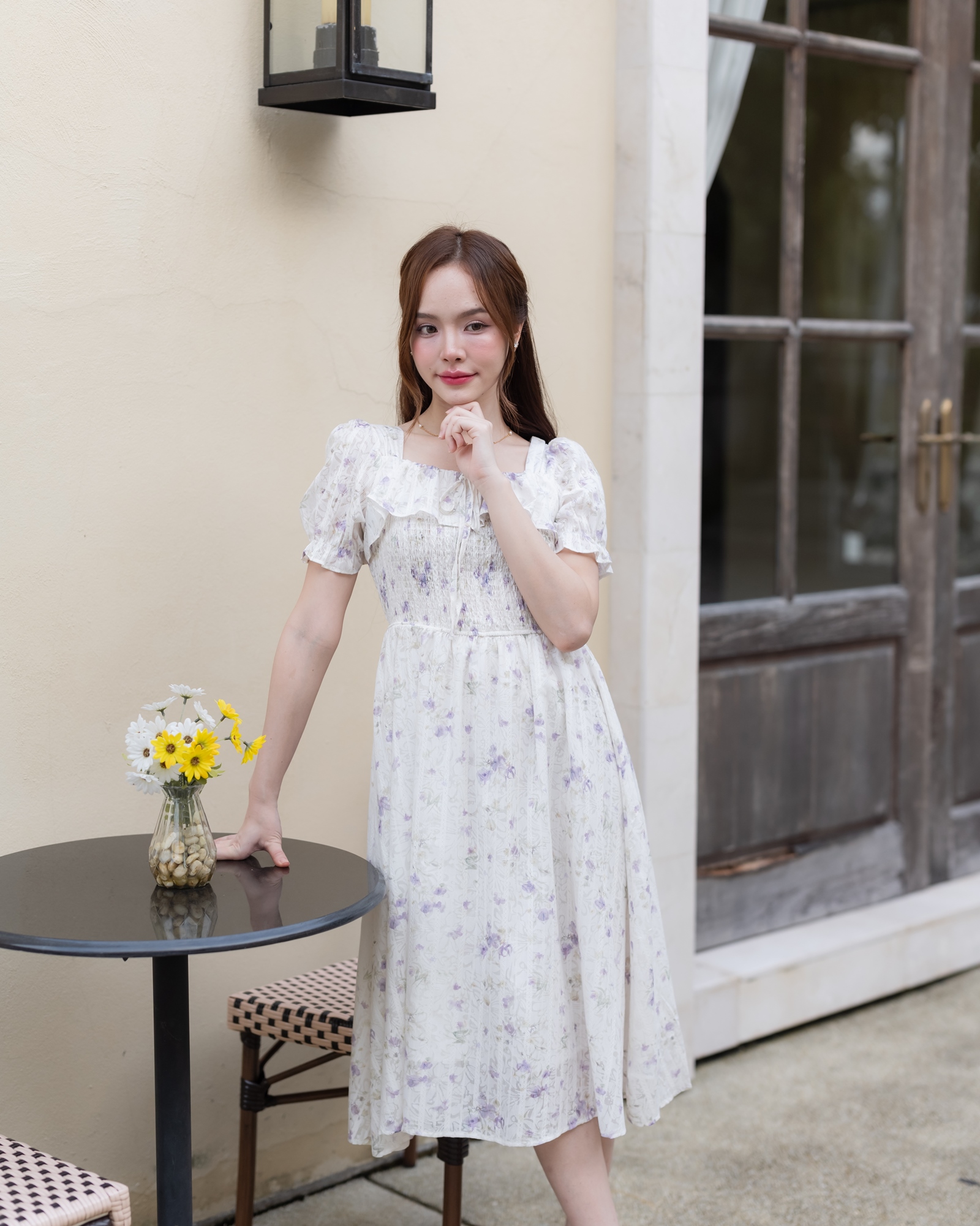 Florence Vintage Dress : ลายดอกไม้สีม่วง