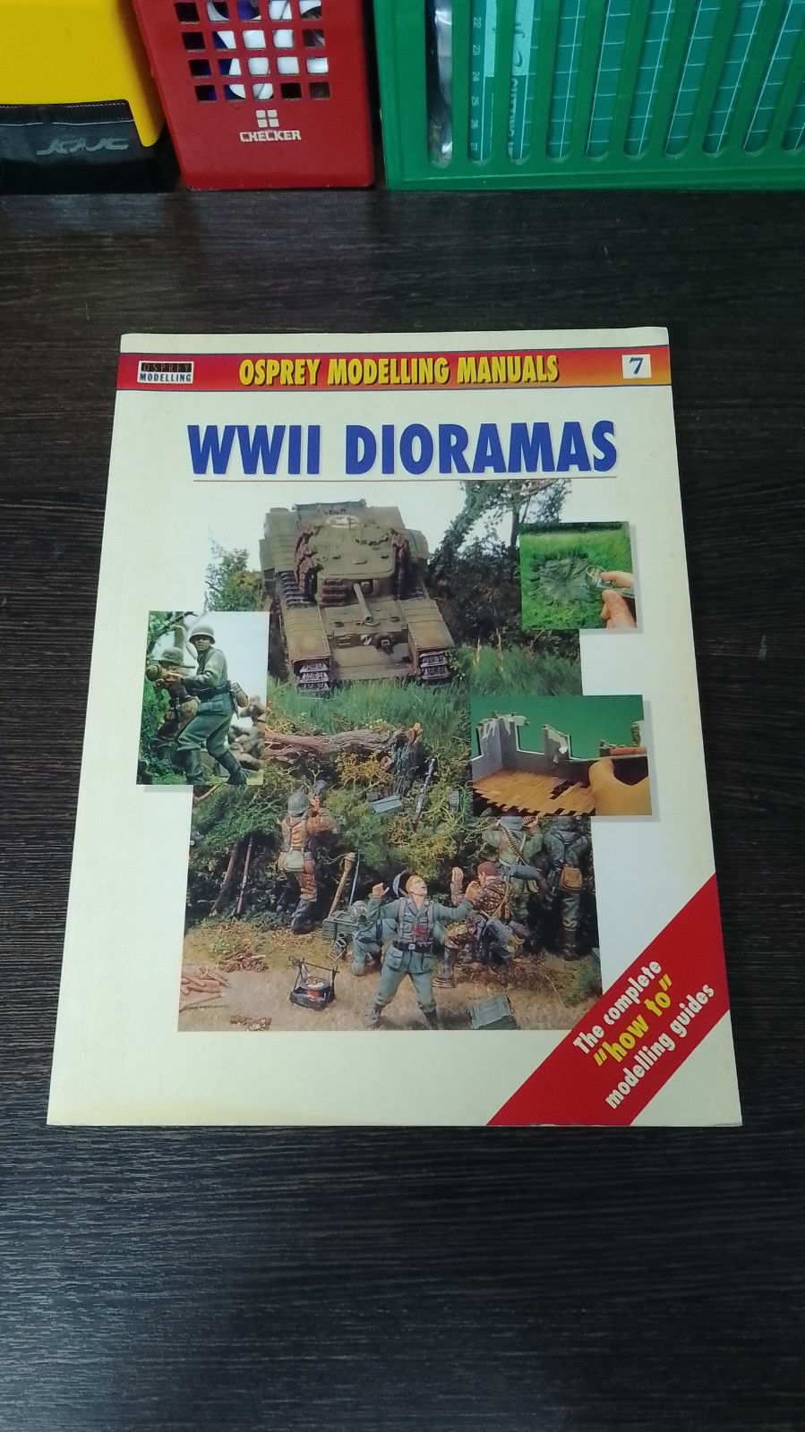 OSPREY MODELLING MANUALS 7 : WWII DIORAMAS