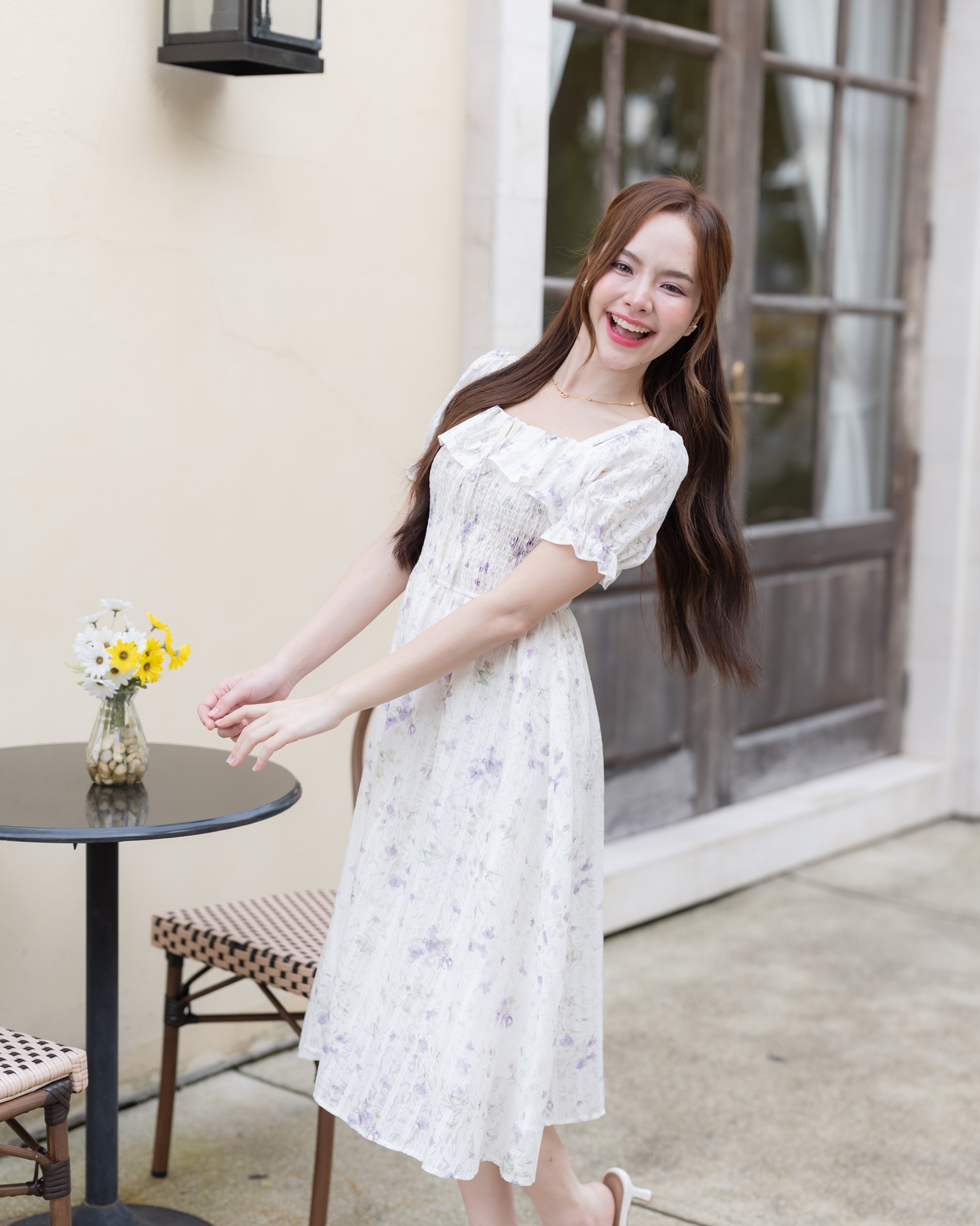 Florence Vintage Dress : ลายดอกไม้สีม่วง