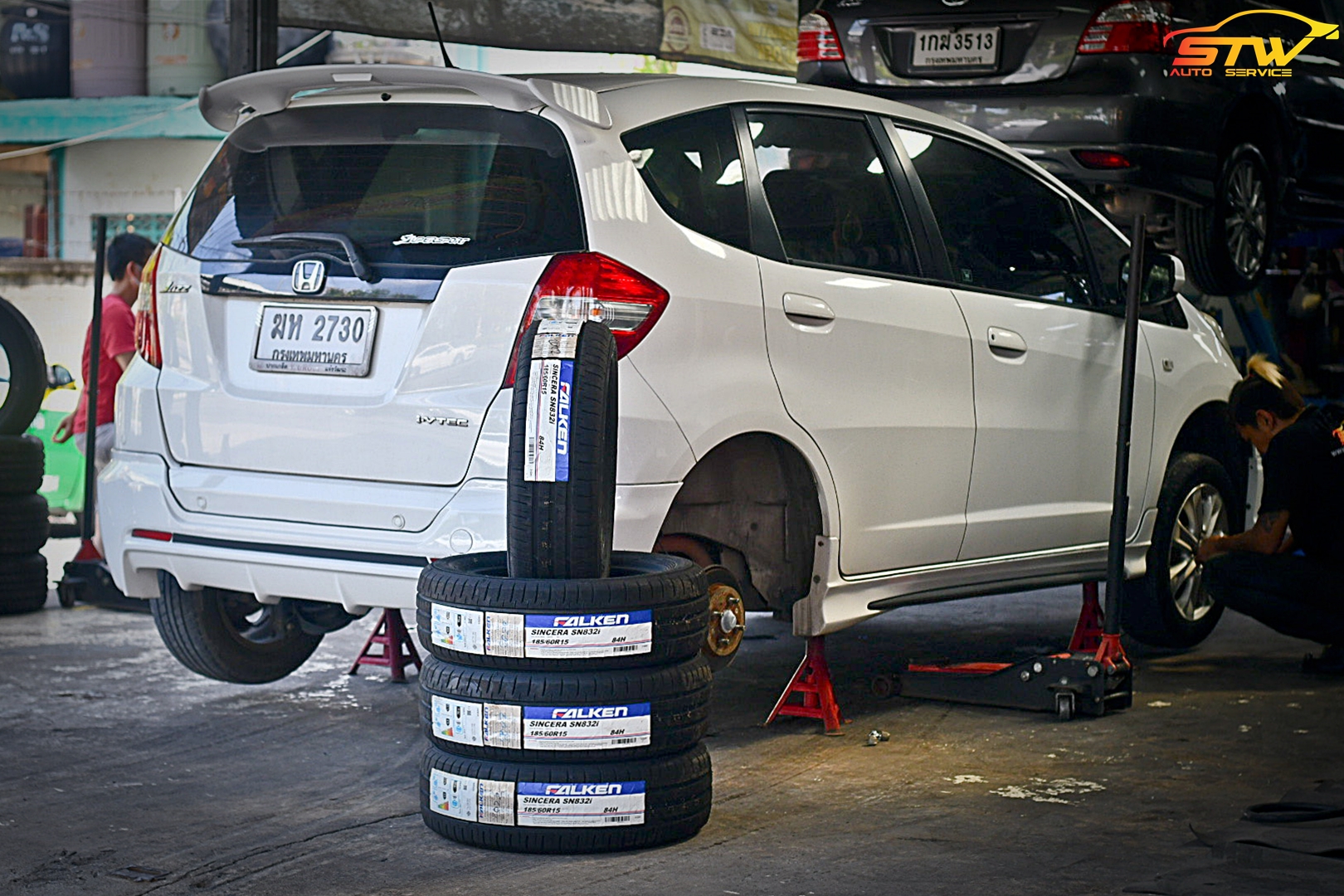 เปลี่ยนยาง HONDA JAZZ GE FALKEN SINCERA SN832i 185/60R15 84H