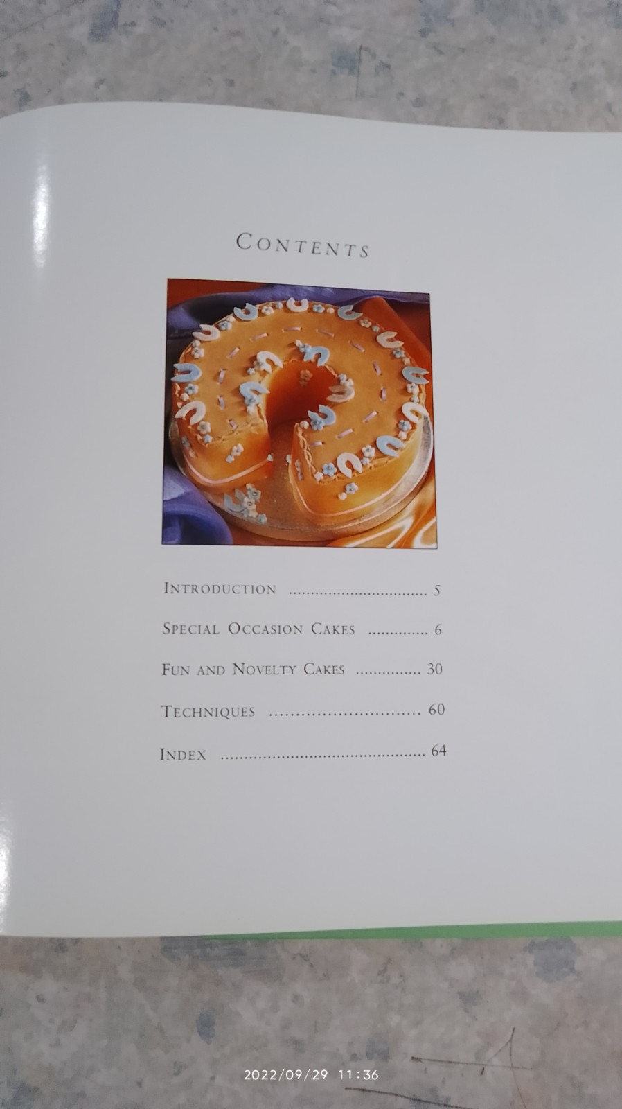 Party Cakes / Martha Day