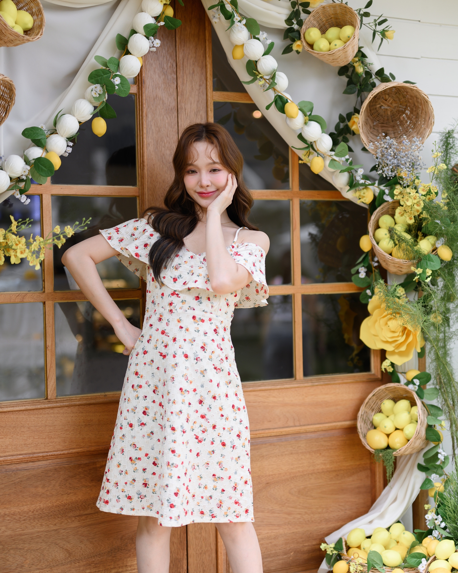 Hanano Yume Off-shoulder Dress