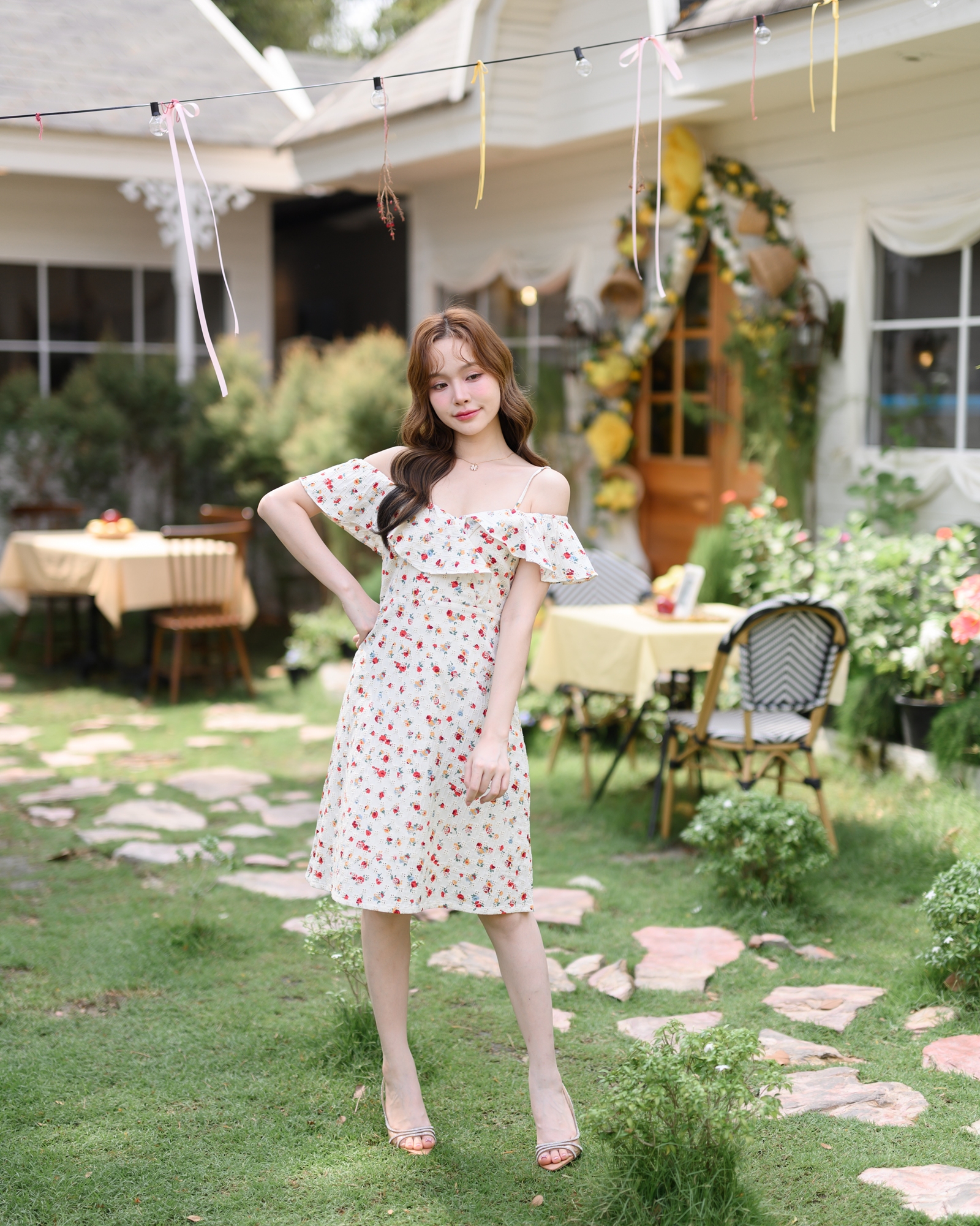 Hanano Yume Off-shoulder Dress