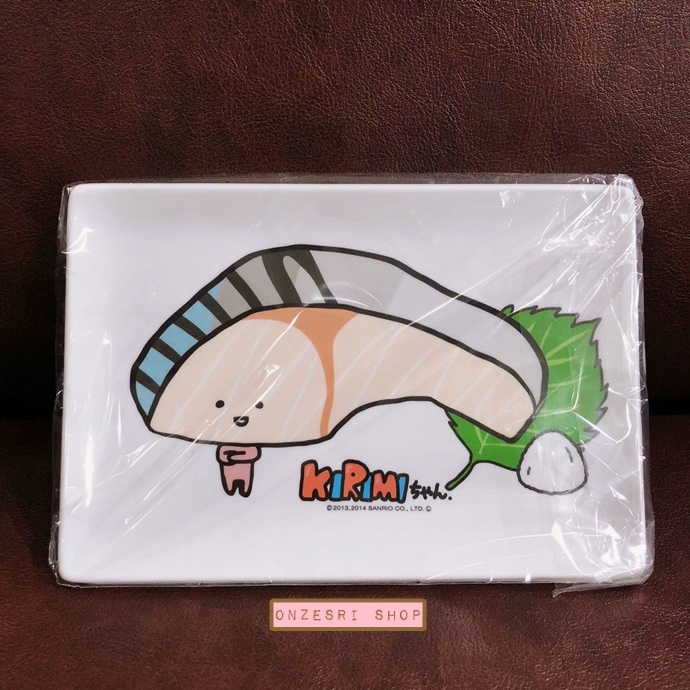 จานเมลามีนลาย Saba Kun (Kirimi Chan จาก Sanrio Japan) ใส่กล่องอย่างดี ขนาด 21 x 14.5 x 2 ซม.