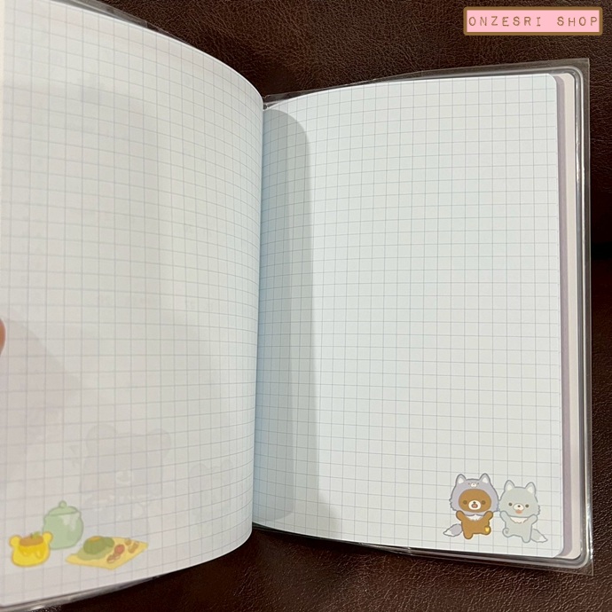 สมุด 2026 Schedule Book เล่มกลาง B6 ลาย Rilakkuma Bubbles สีม่วง ขนาด 18.6 x 13.2 x 0.6 ซม. (64 หน้า) มีให้จดตั้งแต่เดือน 10/2025 - 3/2027 เป็นปฎิทินแบบ monthly ช่องกลาง