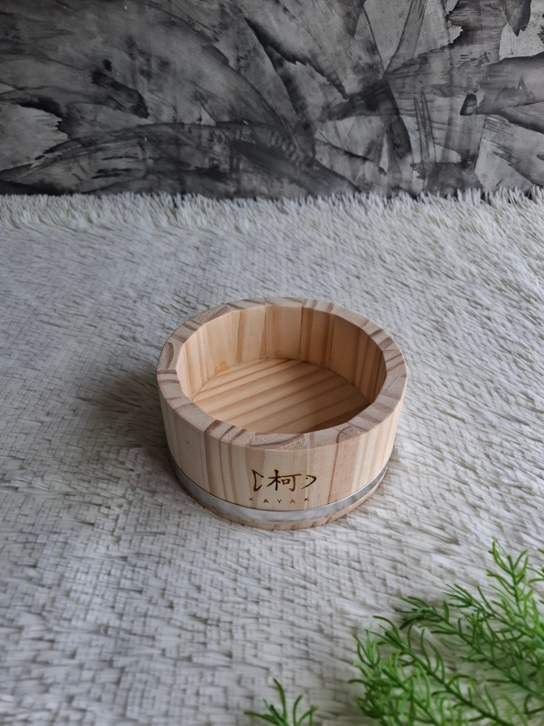 ถาดไม้สนทรงกลมใส่ข้าว