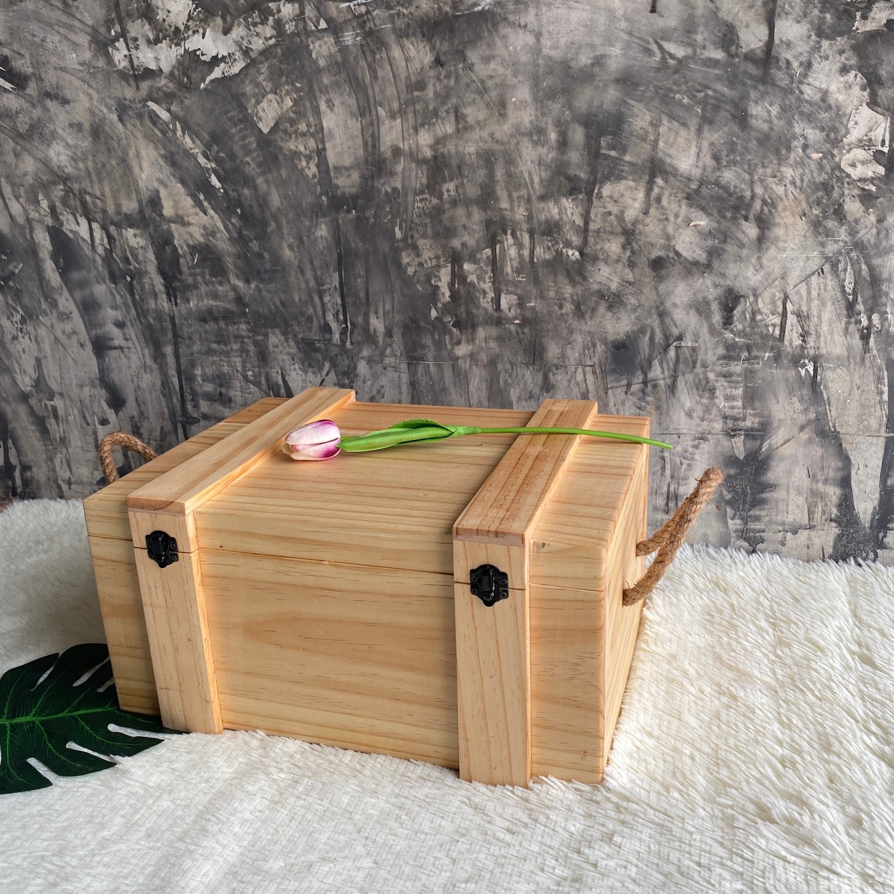 กล่องไม้สนใส่กาแฟ (Coffee Box)