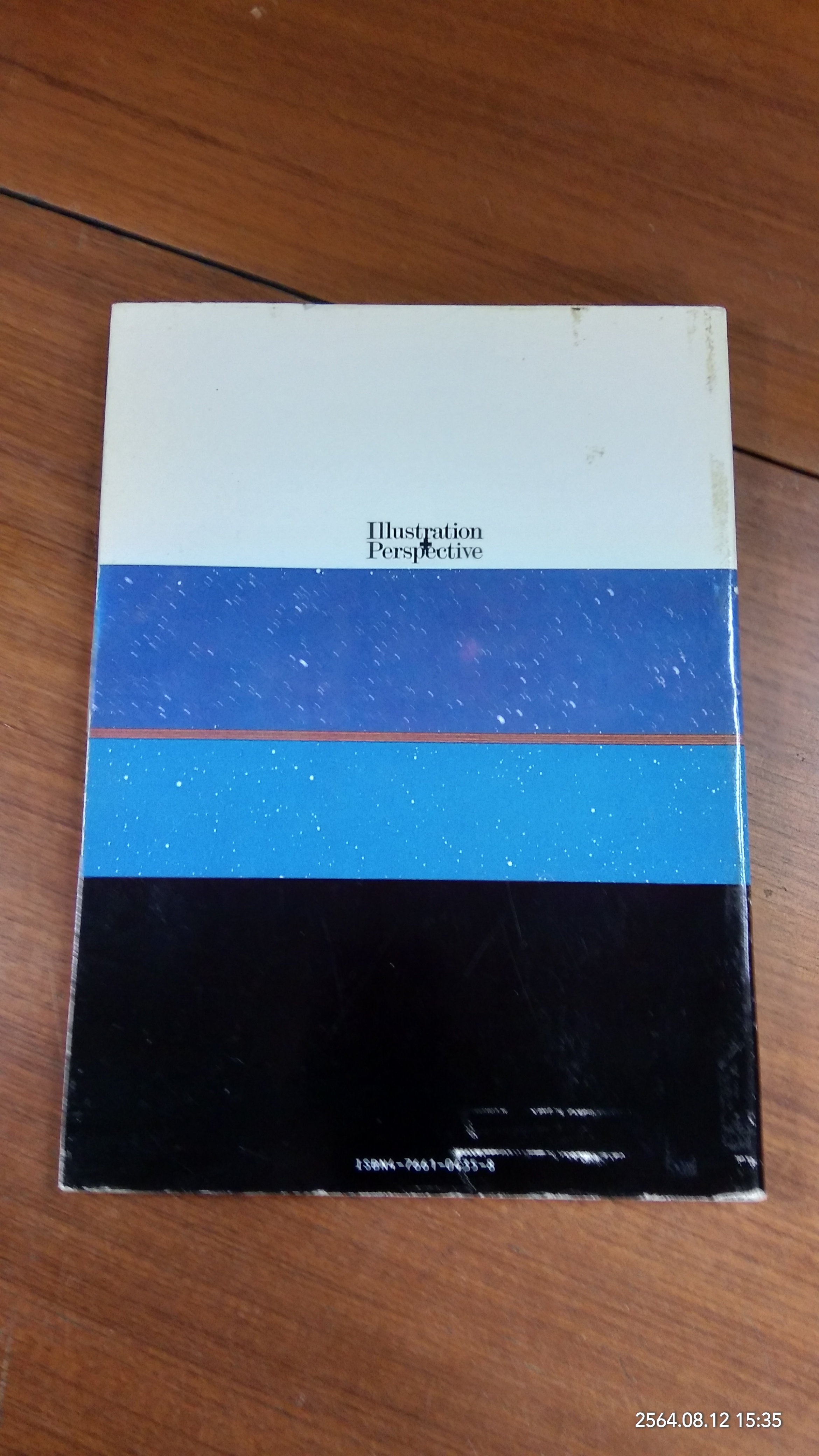 ILLUSTRATION + PERSPECTIVE IN "PANTONE" COLORS