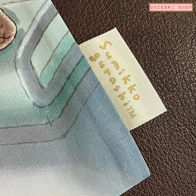 กระเป๋ารูดเชือก Sumikko Gurashi Drawing ขนาด 21 x 28 ซม. ทำจากผ้าคอตตอน