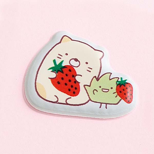 สติกเกอร์แบบนูน Sumikko Gurashi x Sakuma Strawberry Milk Candy Sticker ขนาด 20 x 9.5 ซม. มี 2 แบบให้เลือก