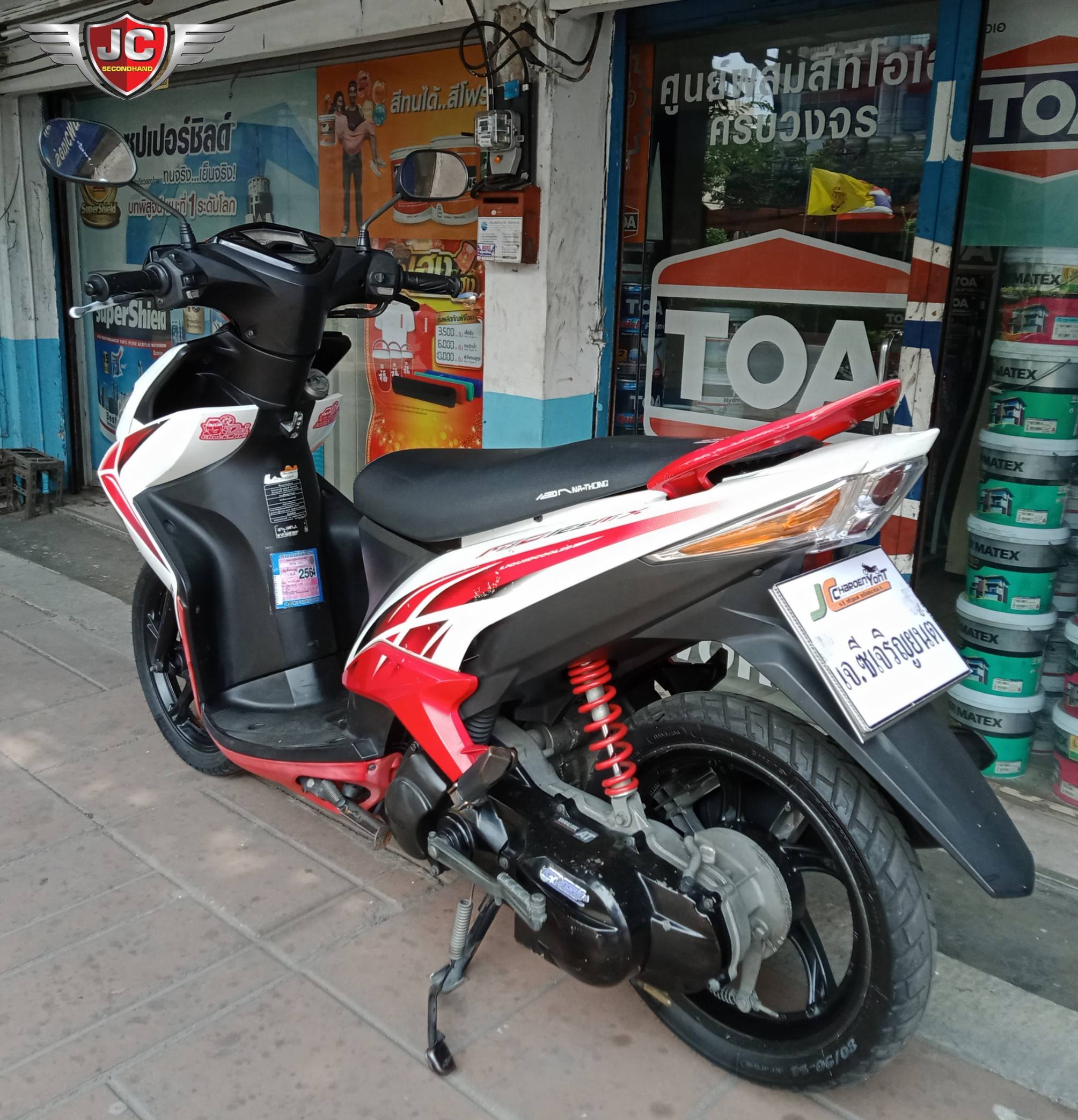 "รถบ้านเดิมๆเทินร์มา" YAMAHA MIO125 จดทะเบียนปลายปี53 สภาพเดิมเครื่องดีสตาร์ททีเดียวติด ล้อแม็กแท้ตรงรุ่น ชุดสีแท้ทั้งคันมีรอยตามการใช้งานค่ะ